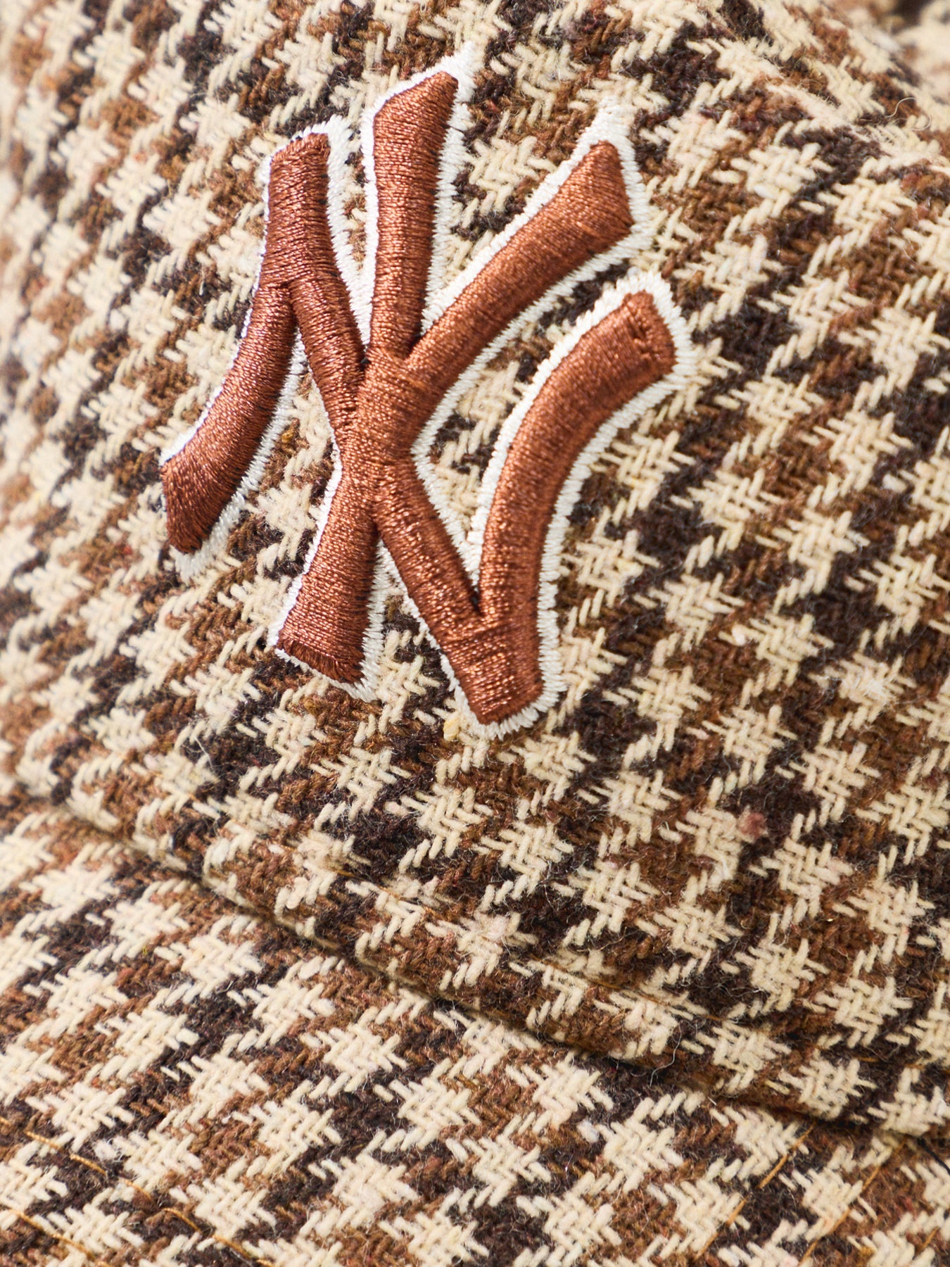 Check 9 Twenty AF NY Cap Beige