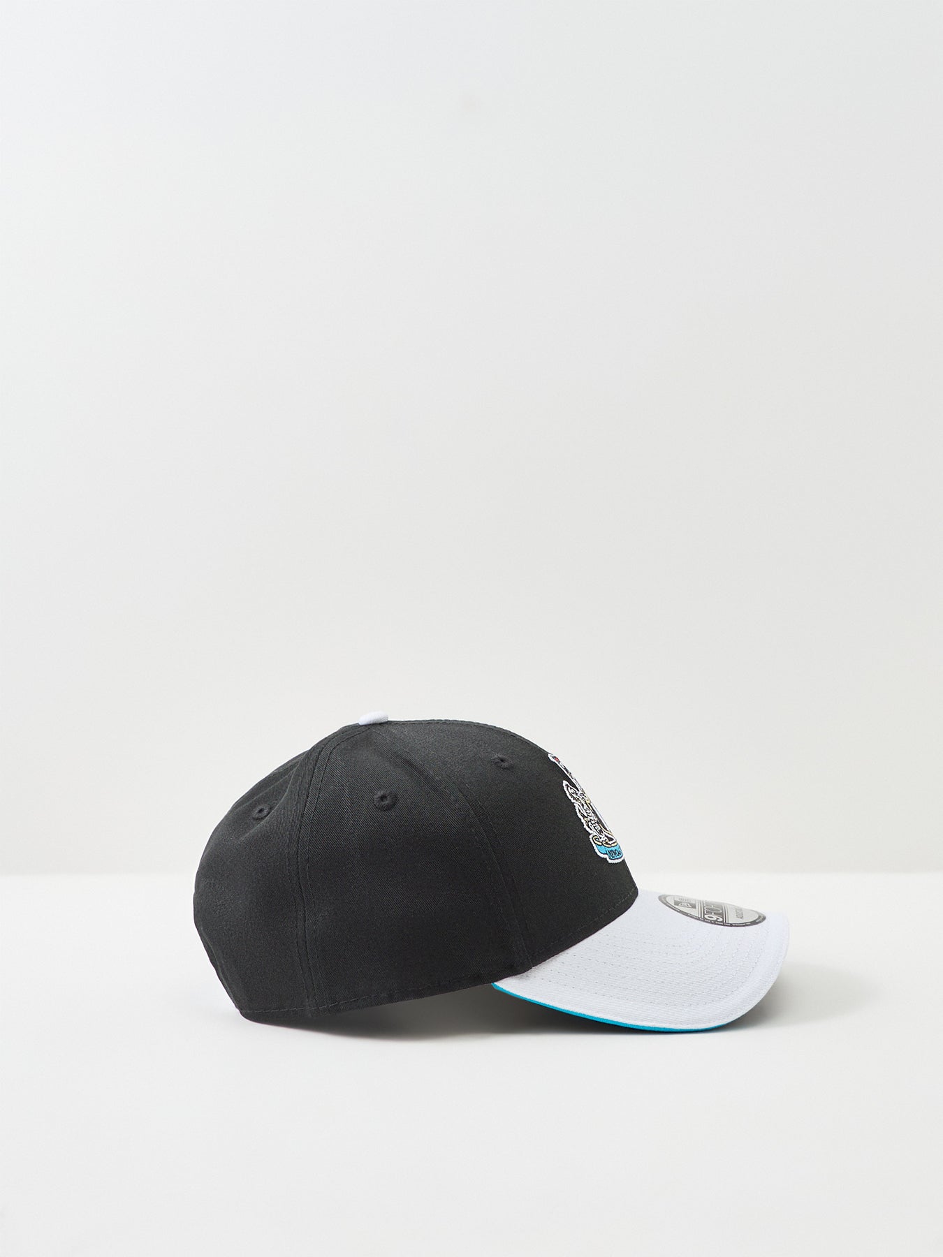 Team 9 Forty Newcastle United FC Cap Black