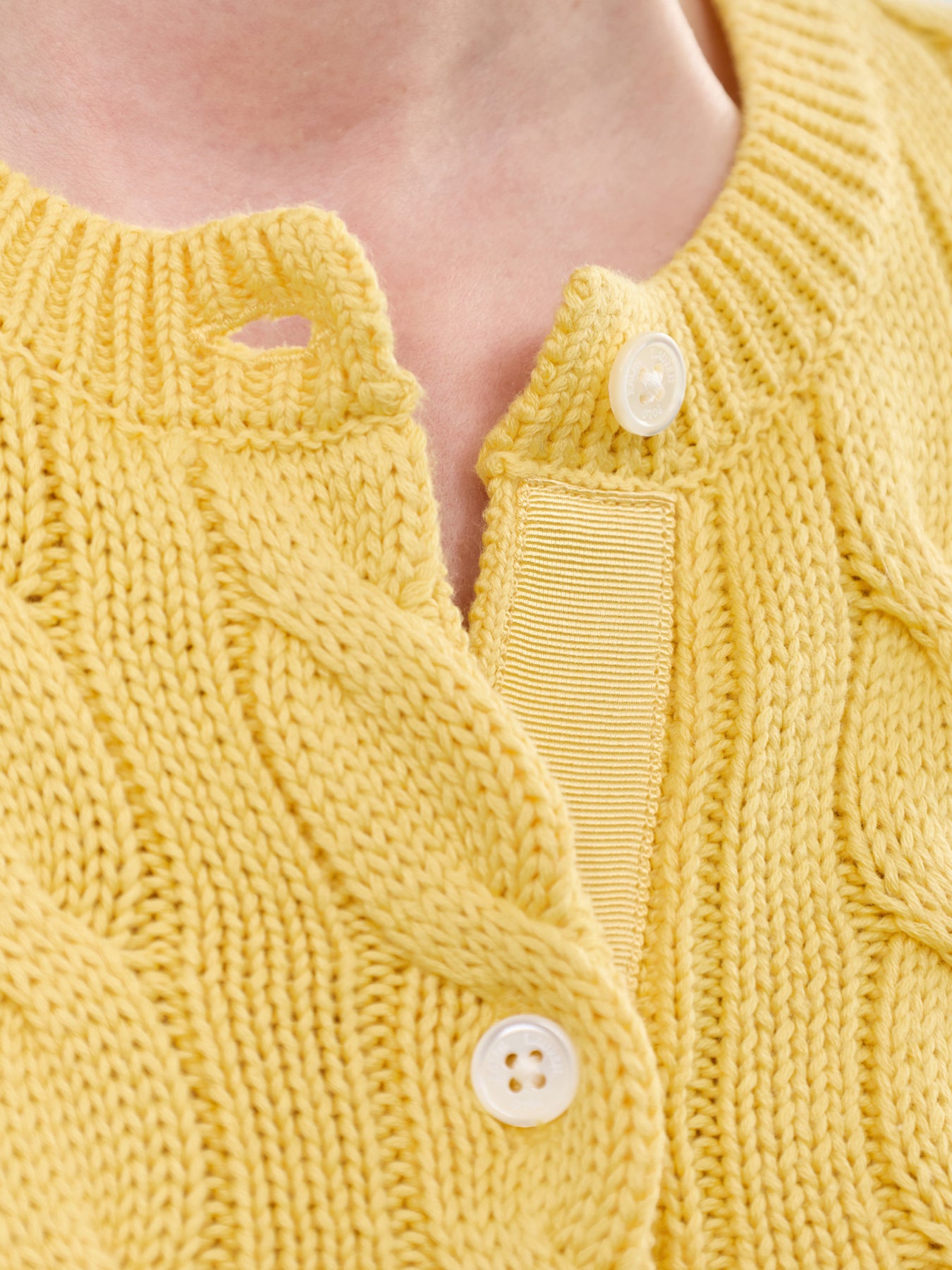 Cable Knit LS Cardigan Yellow