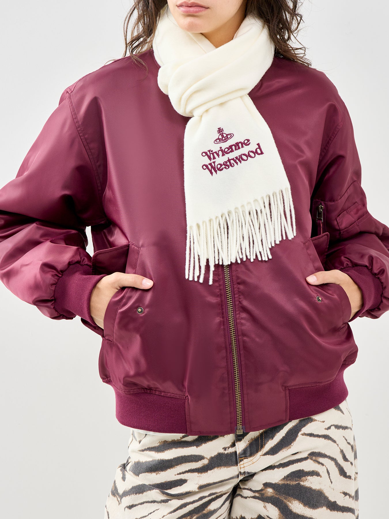 Embroidered Logo Wool Scarf White