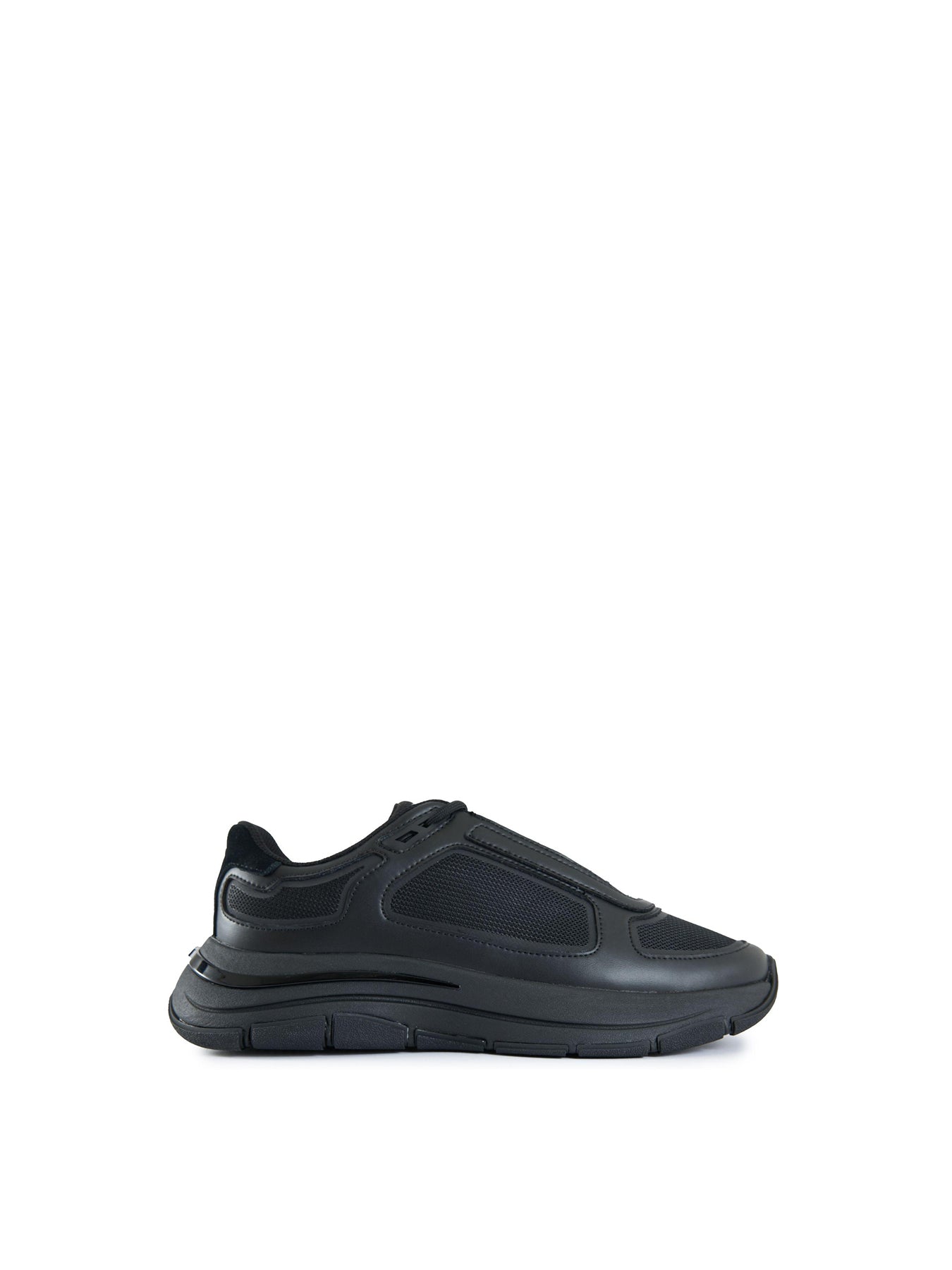 Mens MALLET Alton Black Out Leather Trainers Black