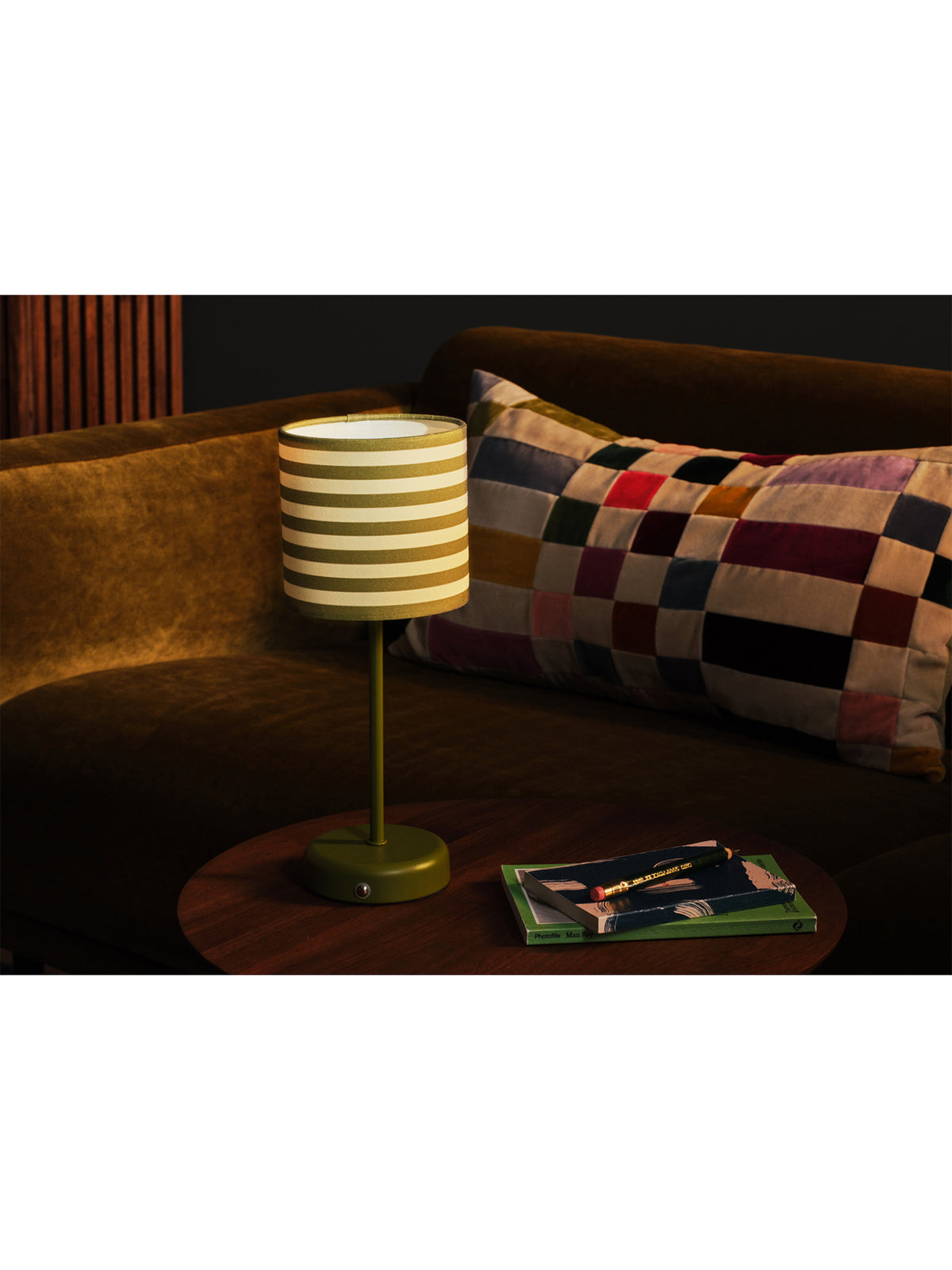 Raie LED Portable Table Lamp Green