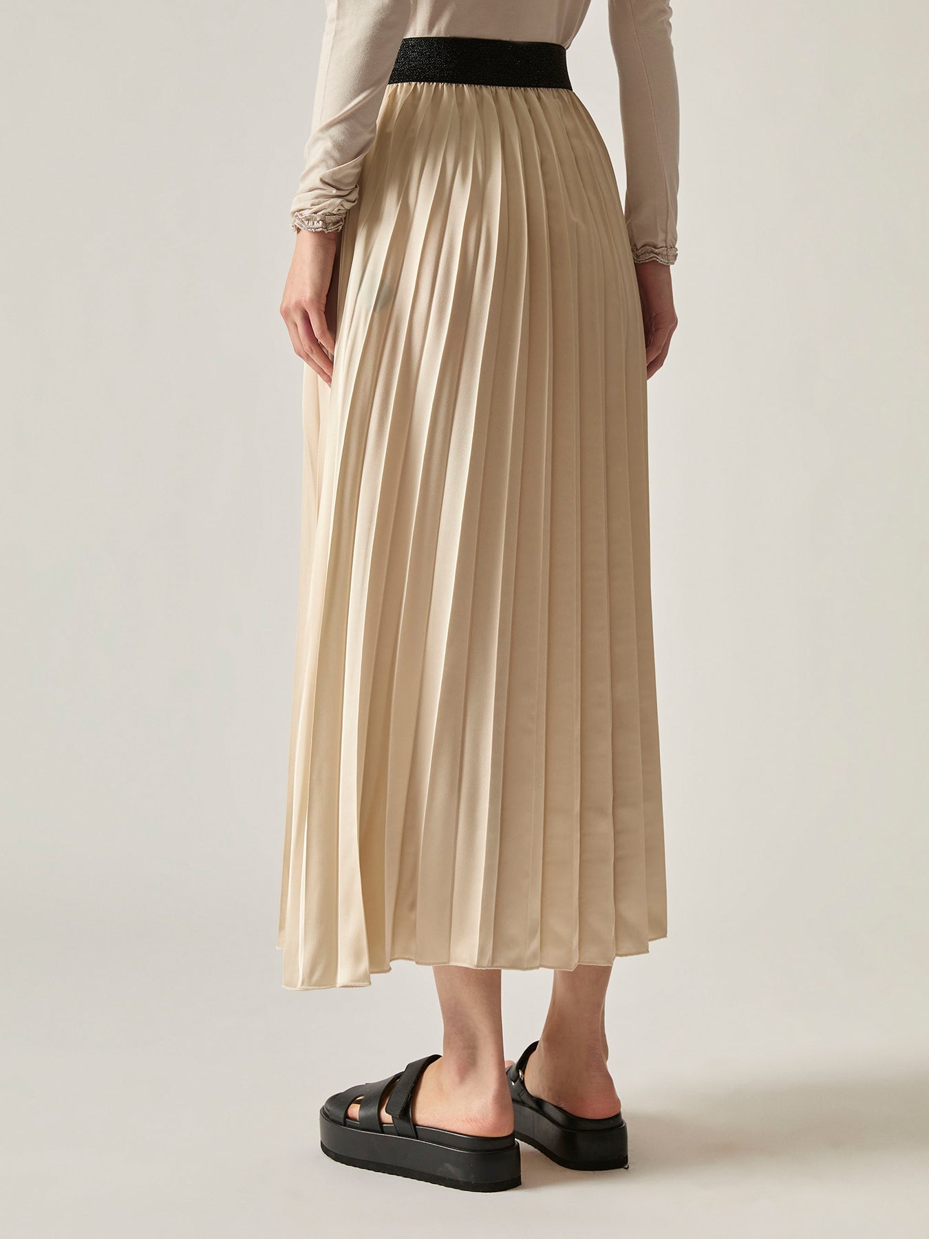 Pleated Maxi Skirt Beige