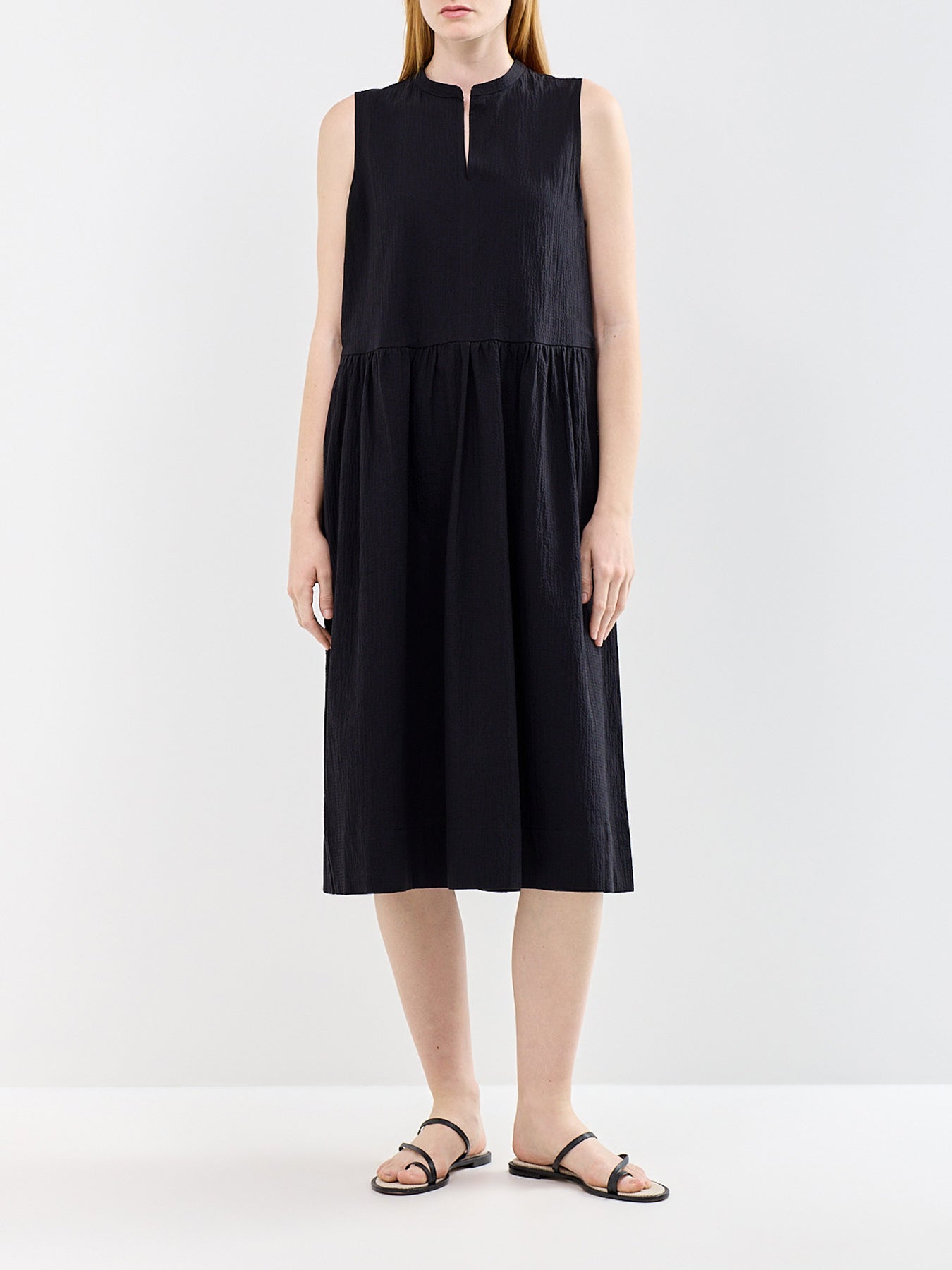 Crew Neck Shift Dress Black