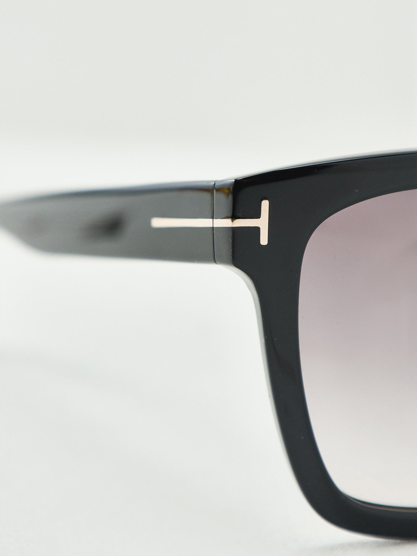 Selby Square Sunglasses Black