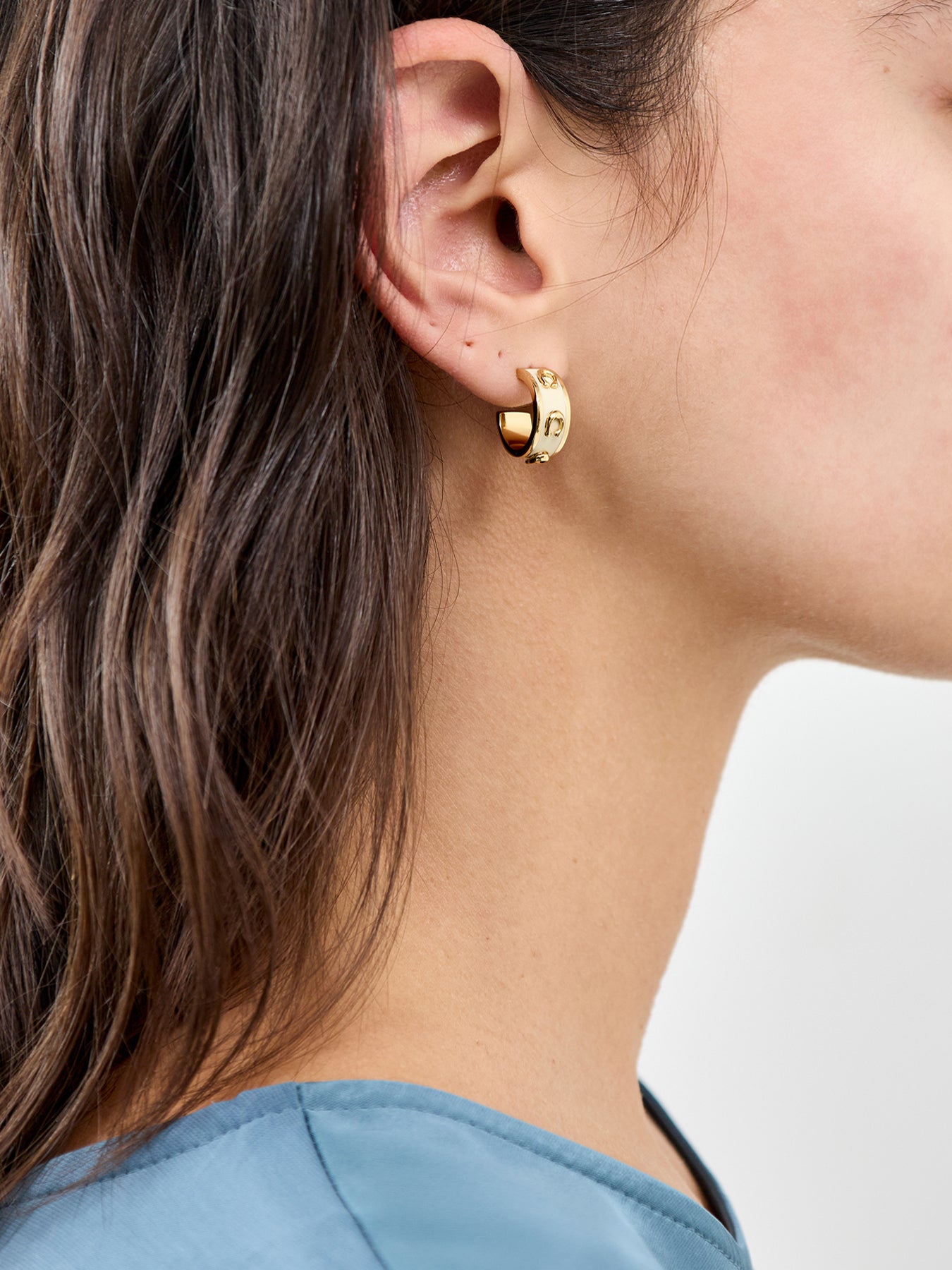 Enamel Pegged C Hoop Earrings Gold