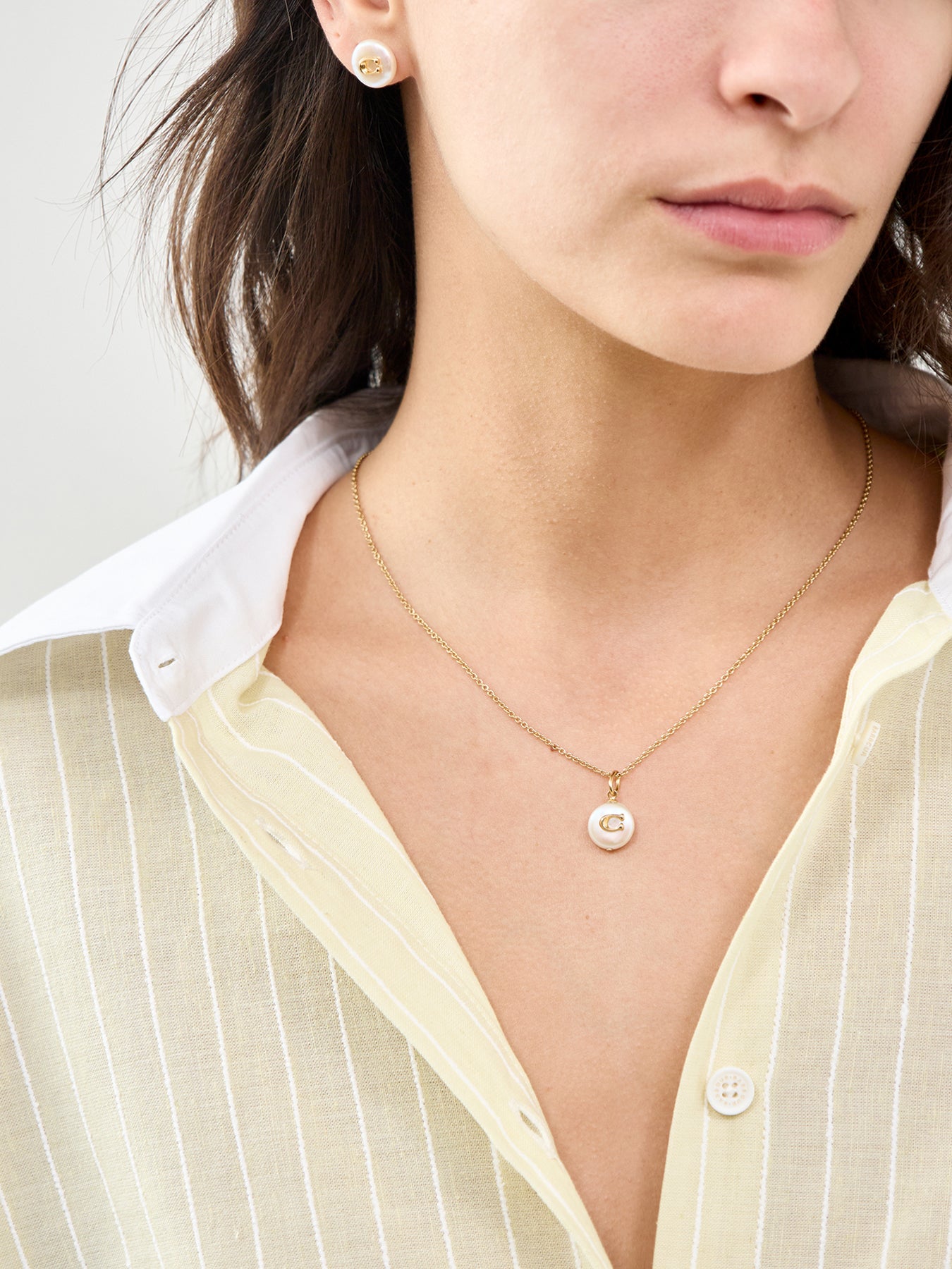 Coin Pearl C Pendant Necklace Gold