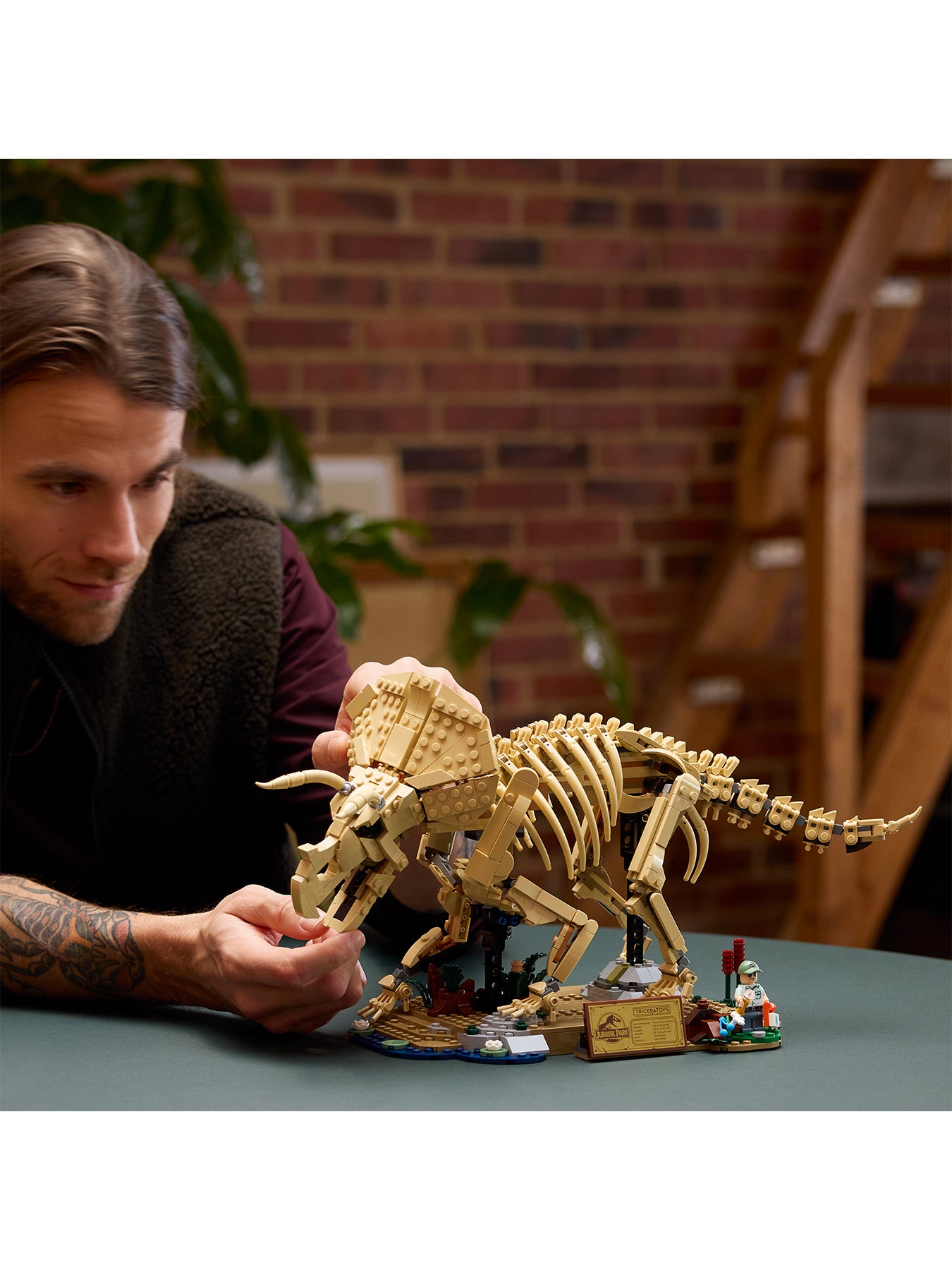 Jurassic World 77985