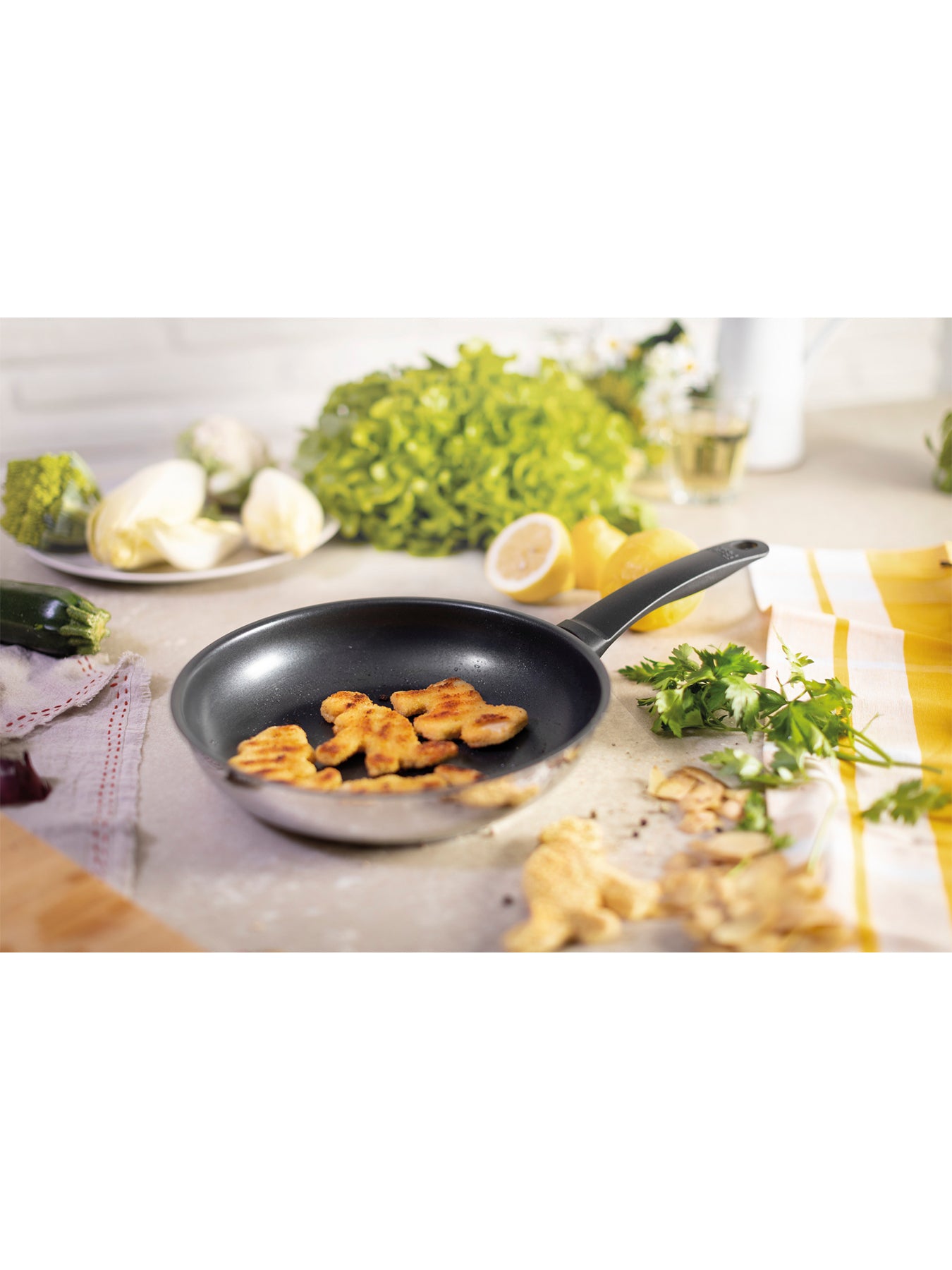 Student Starter Non-Stick Frying Pan 24cm
