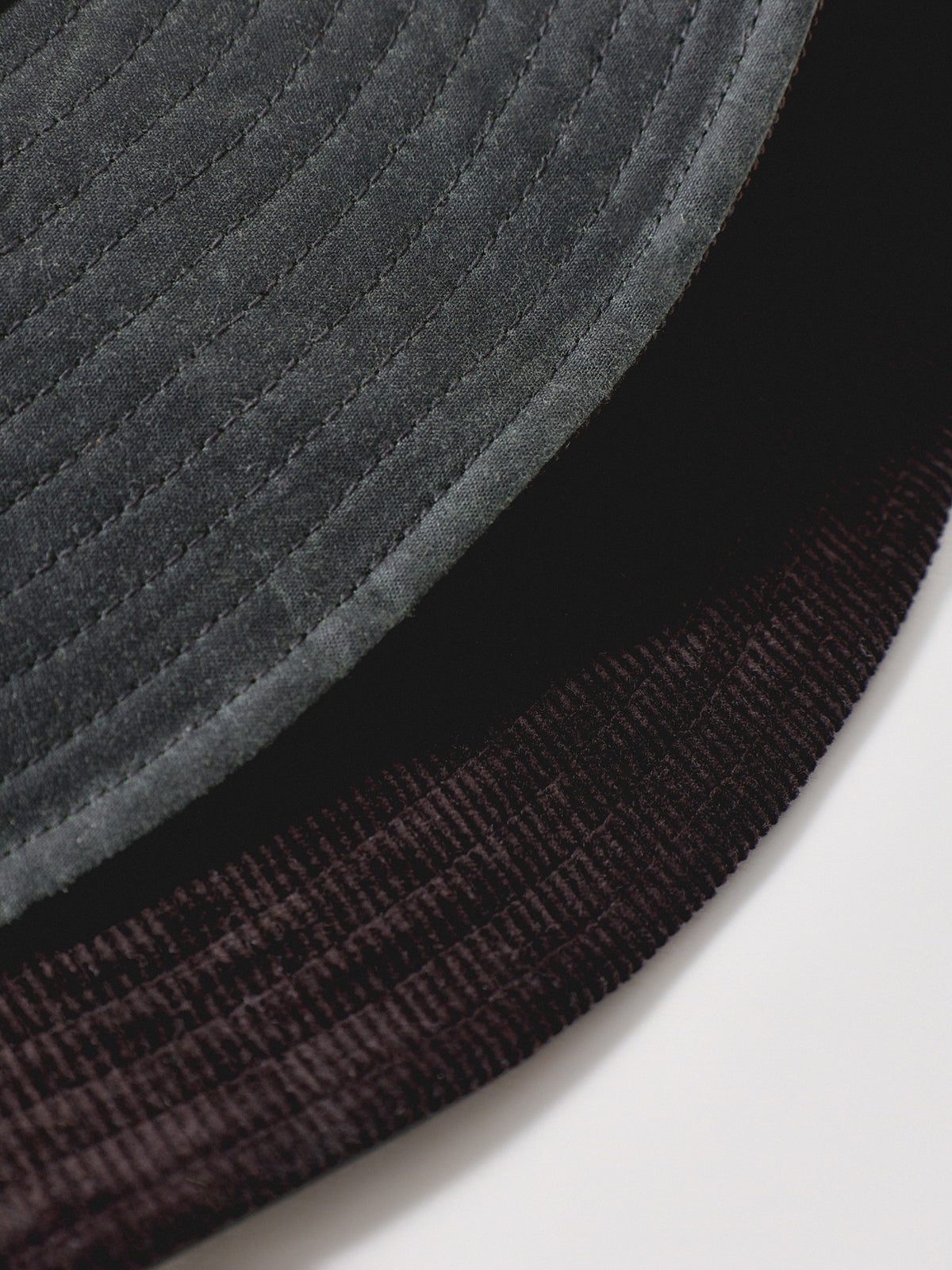 Barbour x APC Waxed Cotton Bucket Hat - Dark Sage