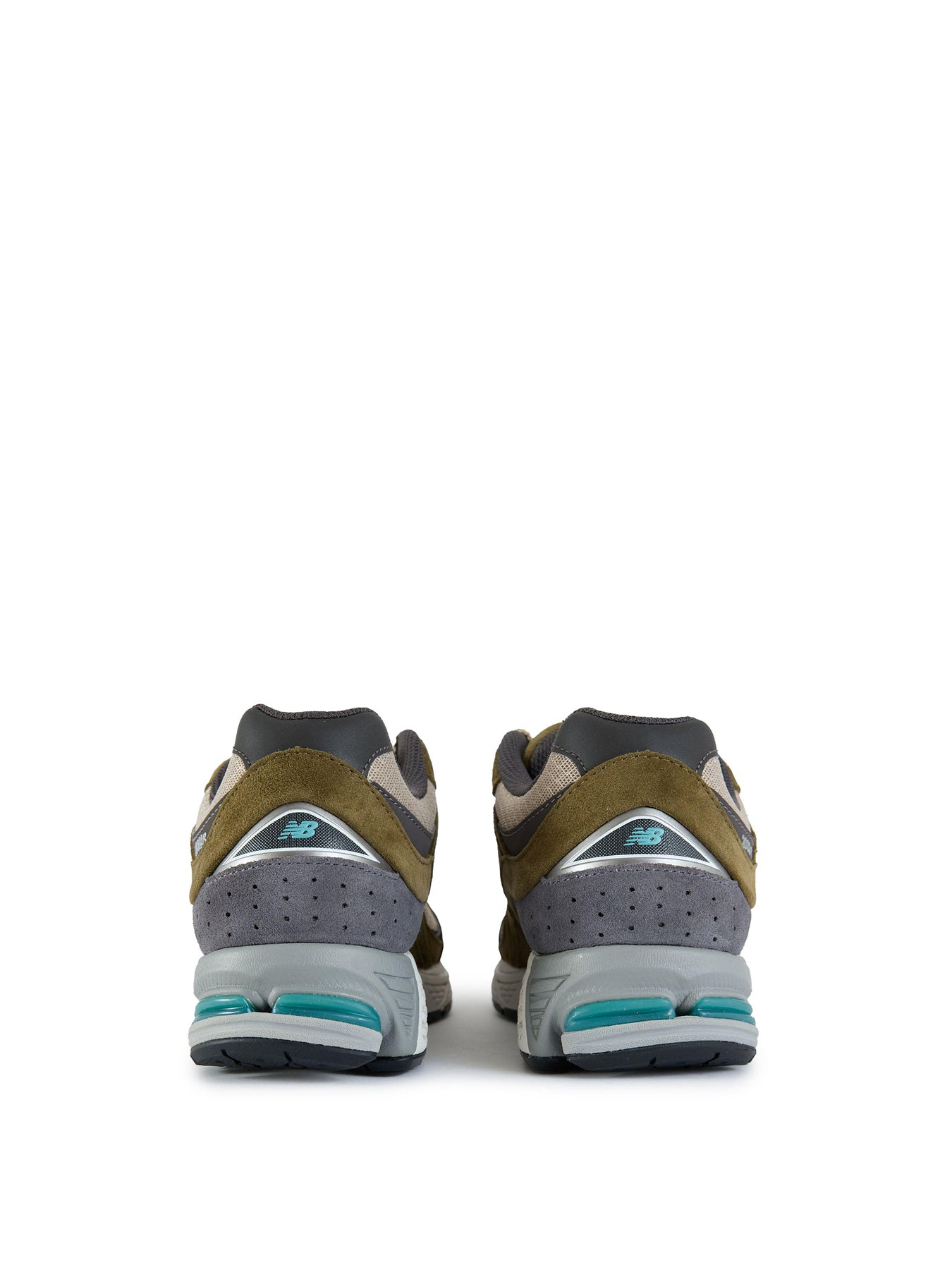 2002R Trainers Brown