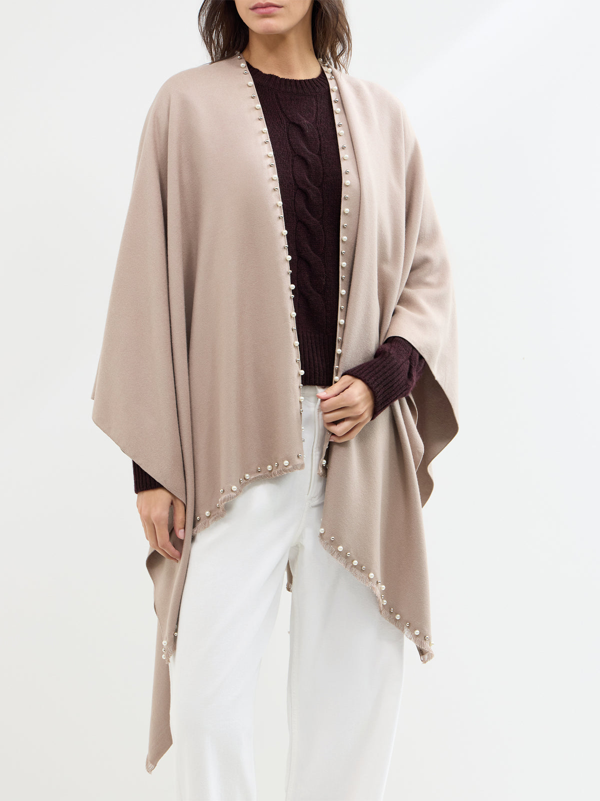 Pearl and Stud Border Wrap