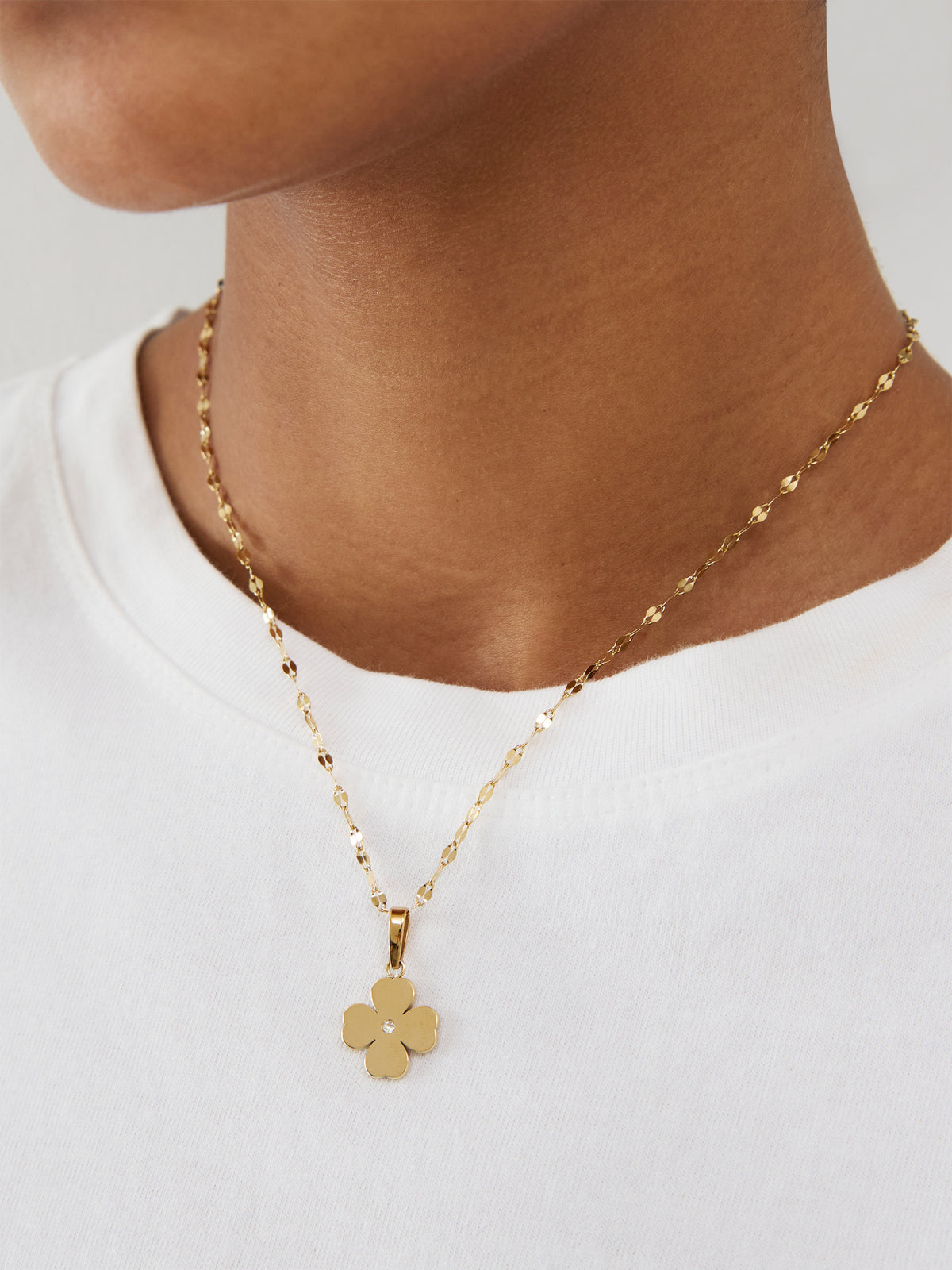 Stainless Steel Clover Disc Pendant - Gold