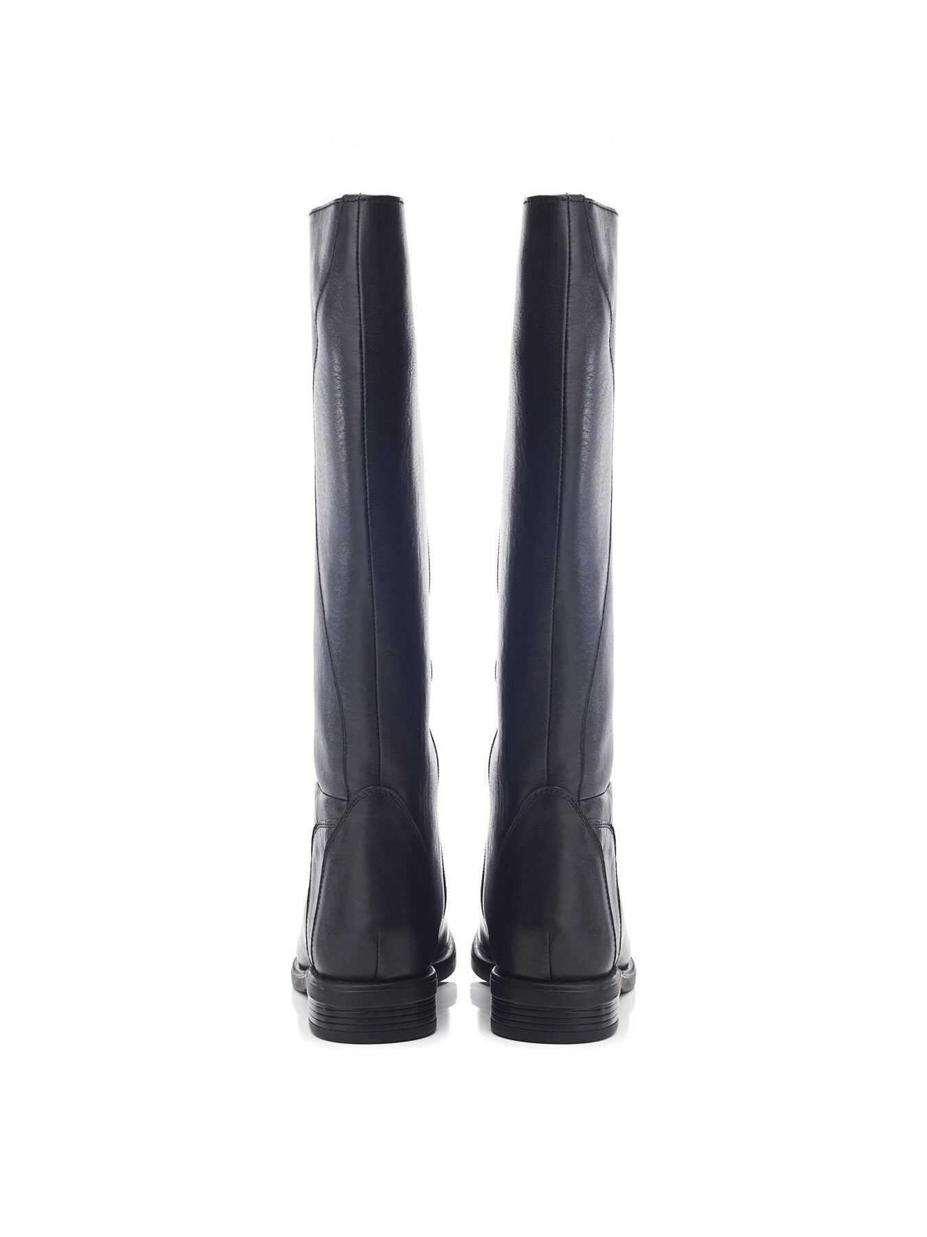 B.Ginny Leather Boots