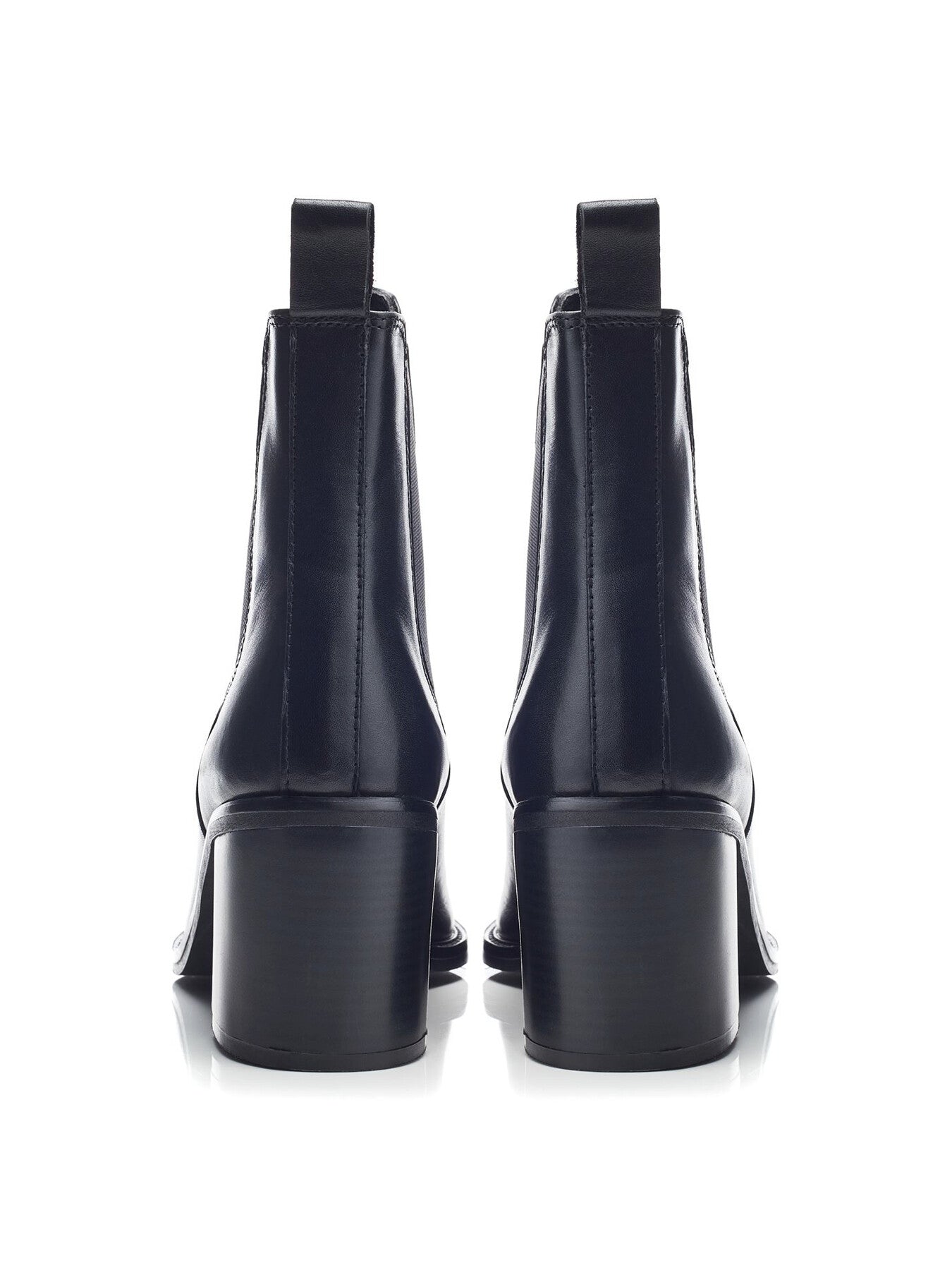 B.Harry Leather Boots