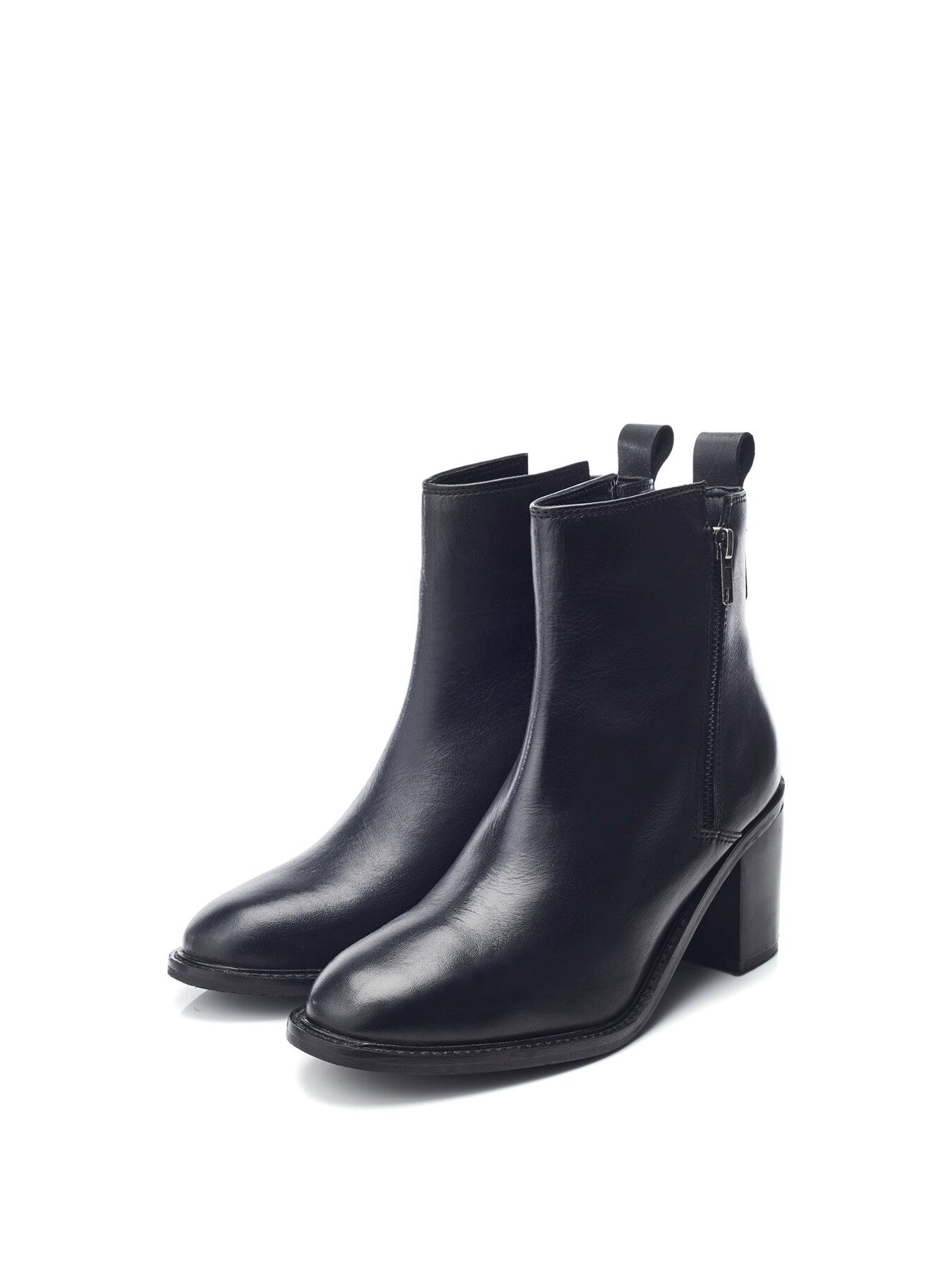 B.Molly Leather Boots