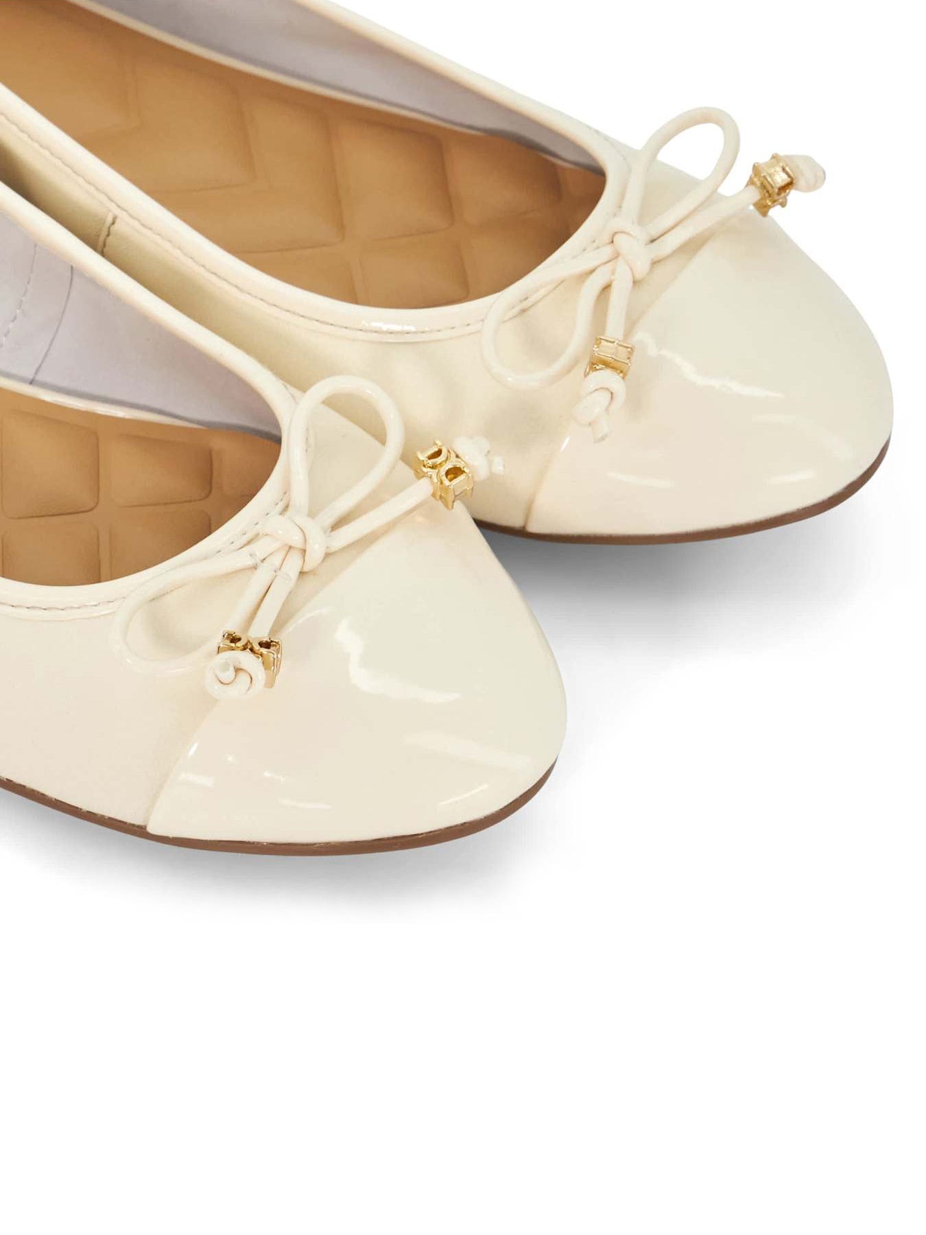 Hallo Leather Ballet Flats Neutral
