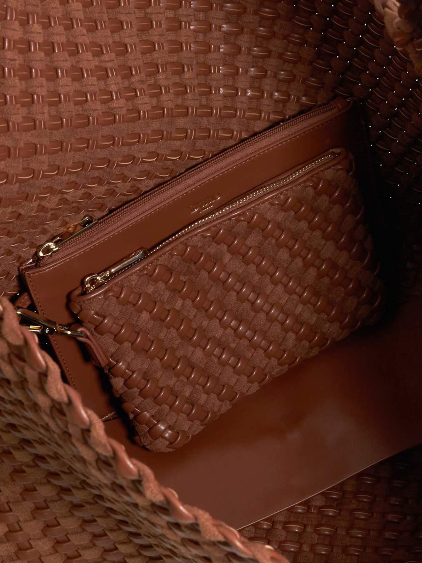 Deliberate XL Shoulder Bag Brown