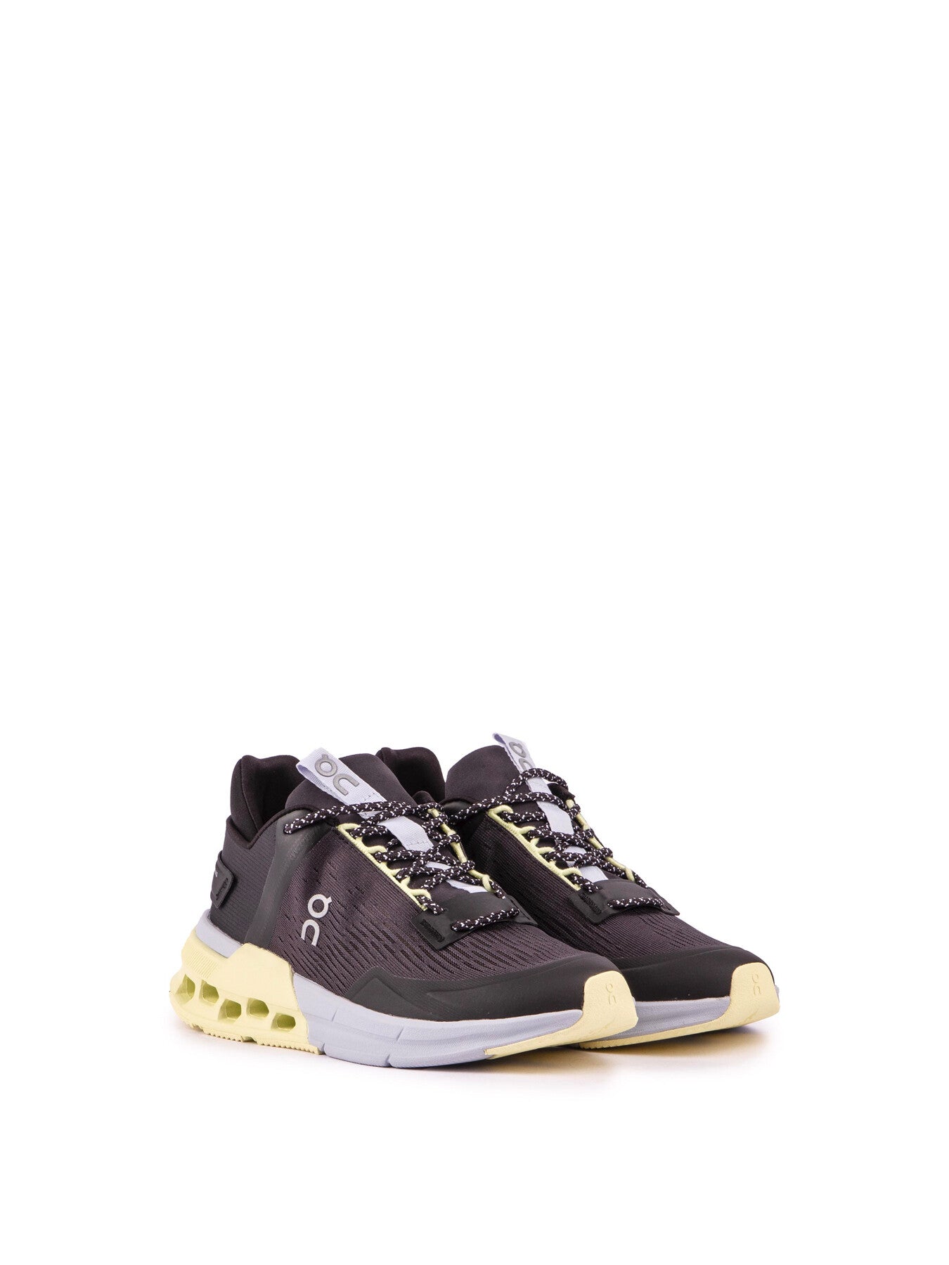 ON Cloudnova Flux Trainers