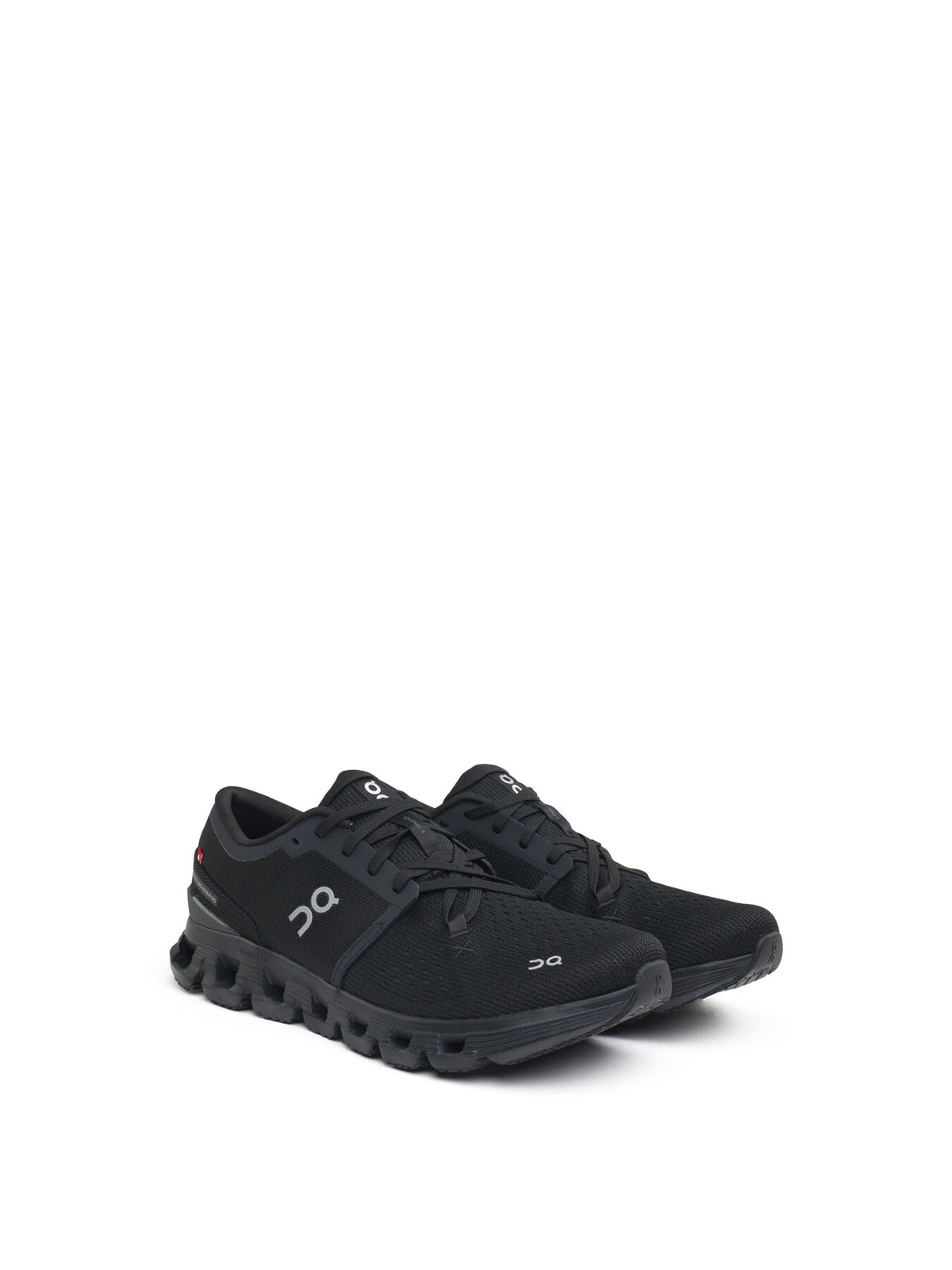 ON Cloud X 4 Trainers