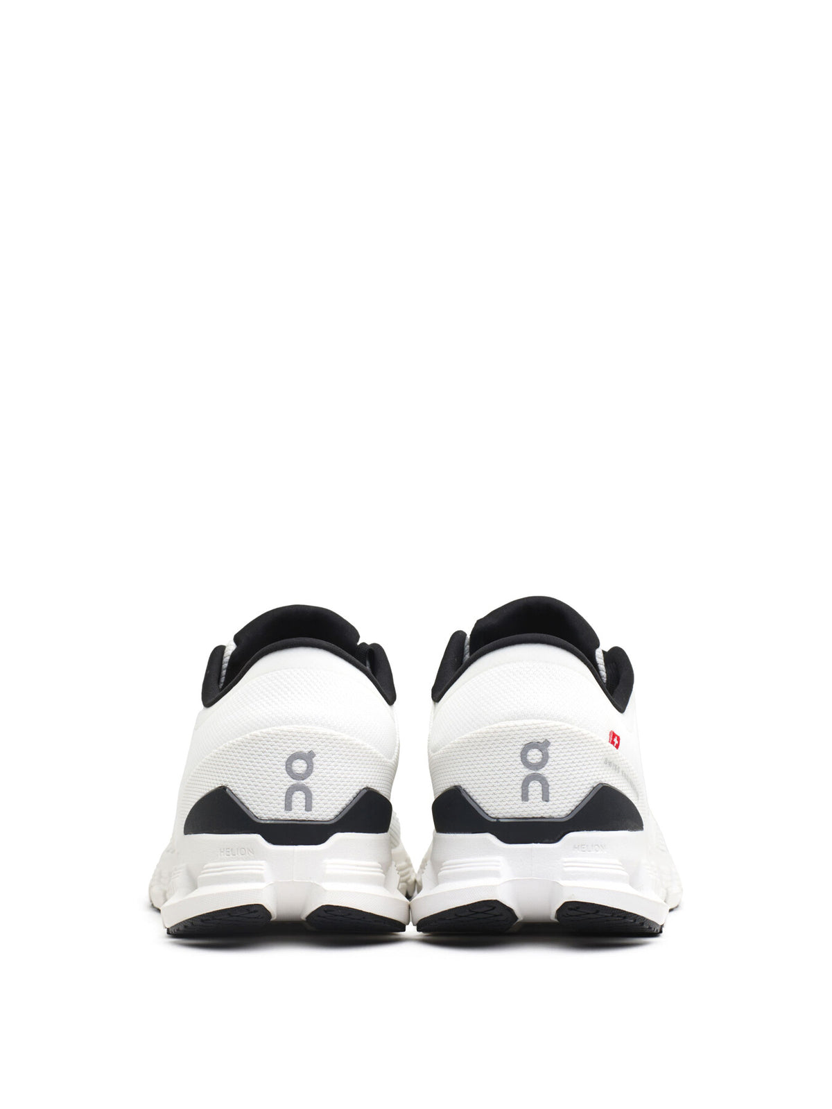 ON Cloud X 4 Trainers