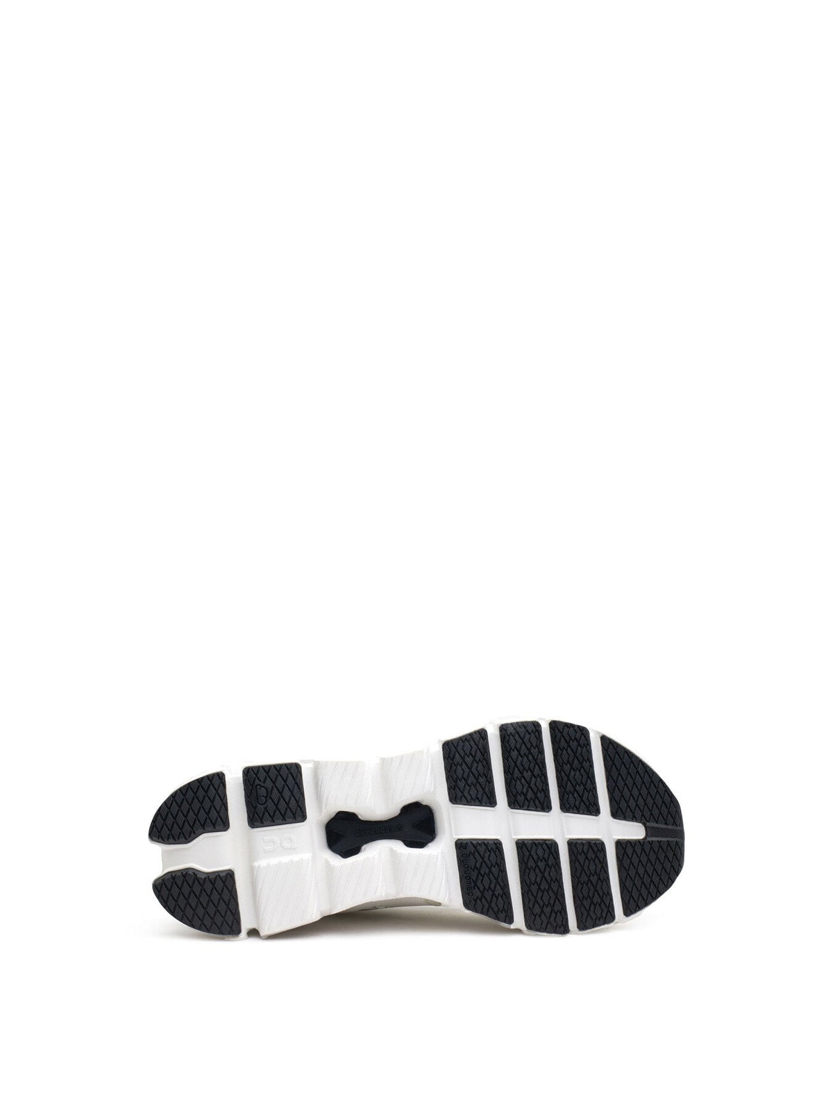 ON Cloud X 4 Trainers