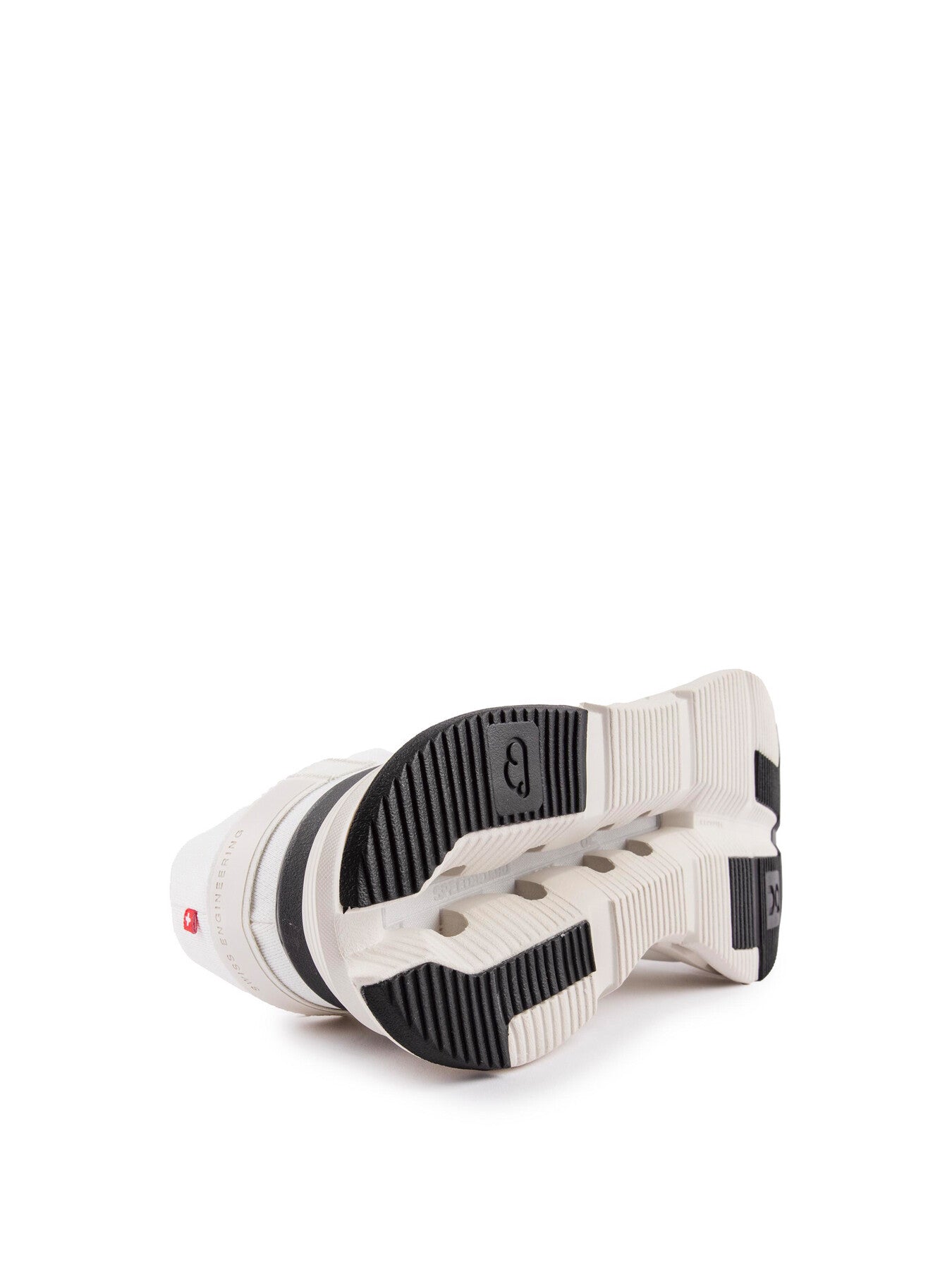 ON Cloud Nova Form Trainers