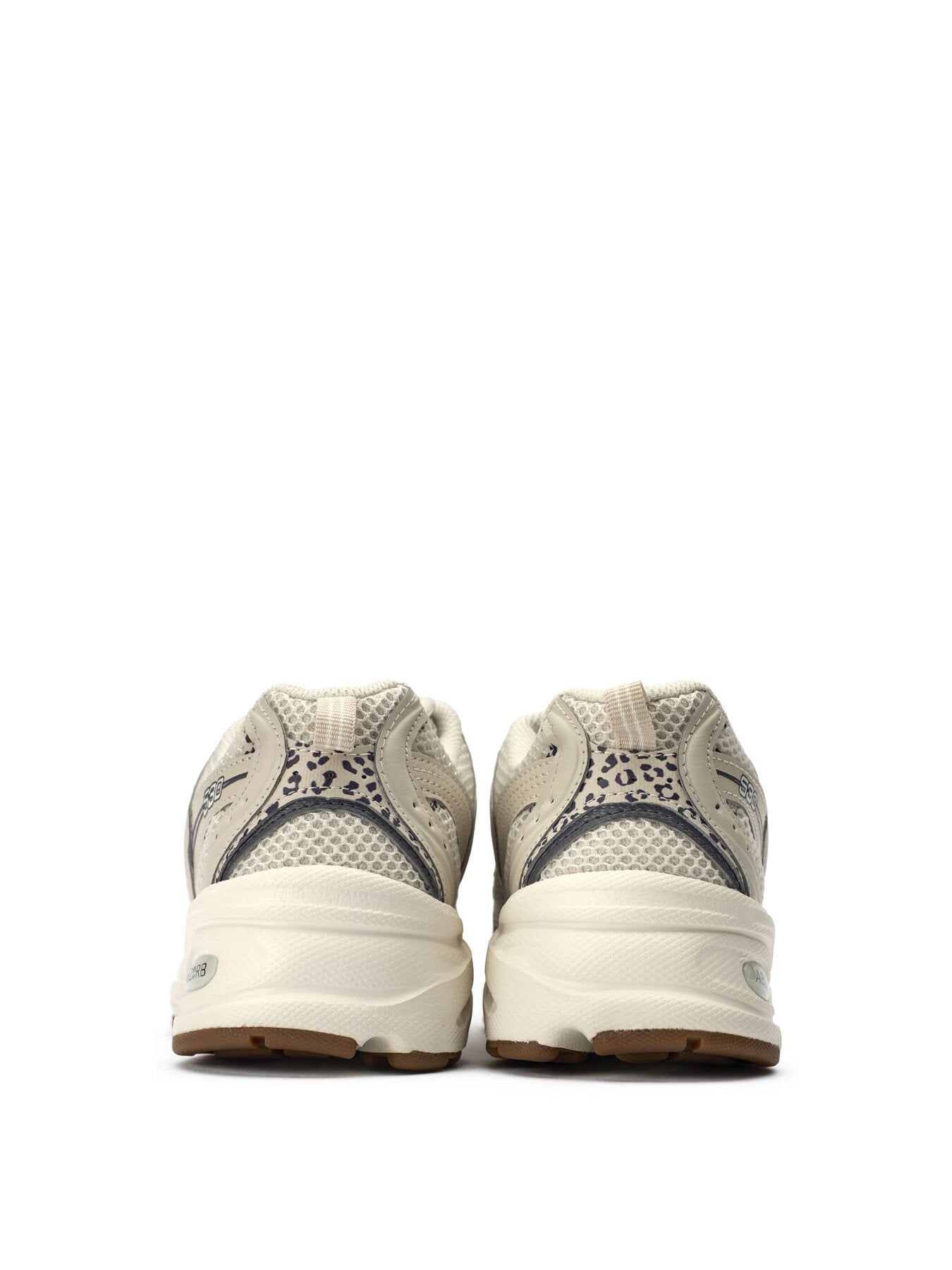 NEW BALANCE 530 Trainers