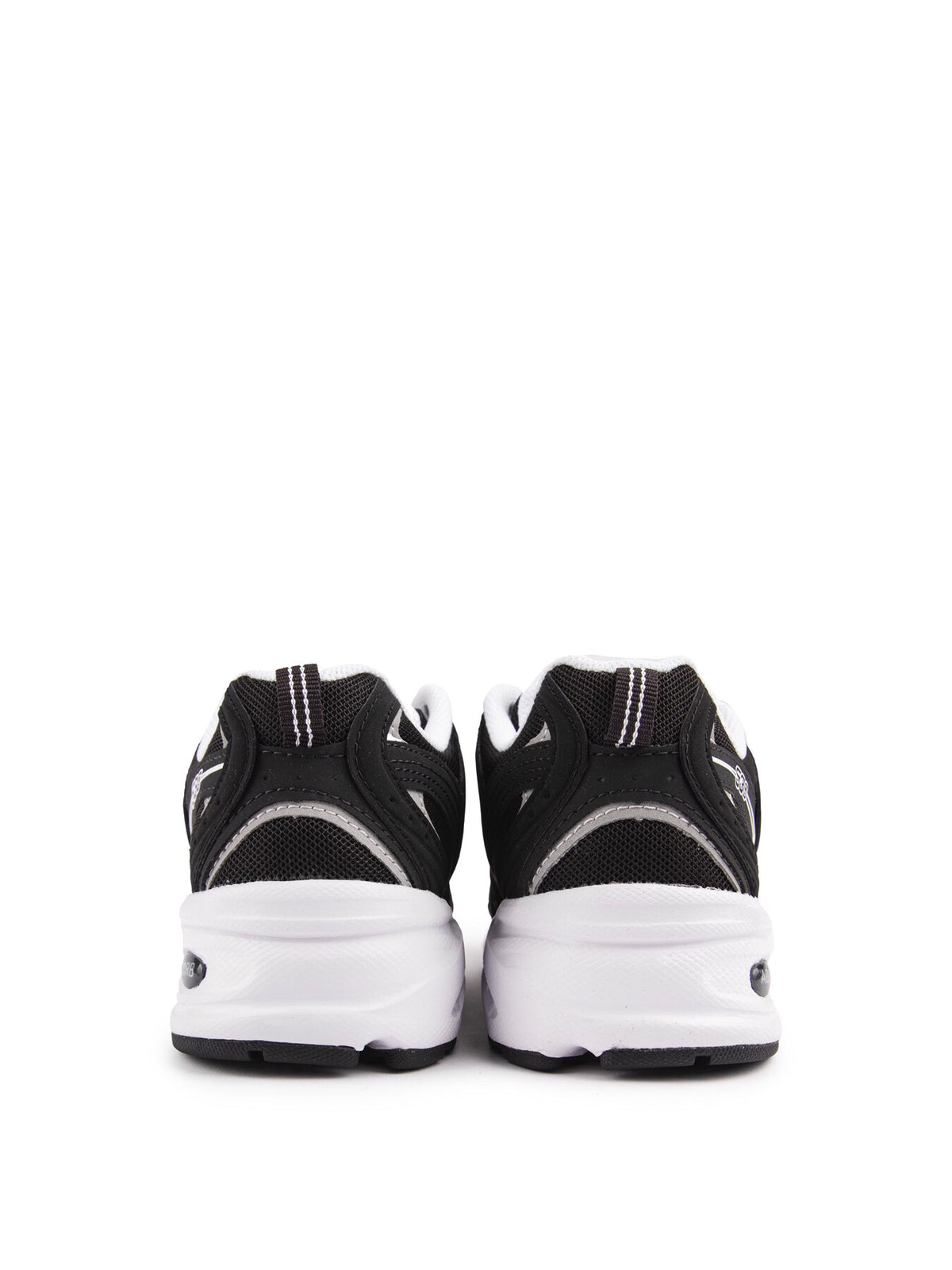 NEW BALANCE 530 Trainers