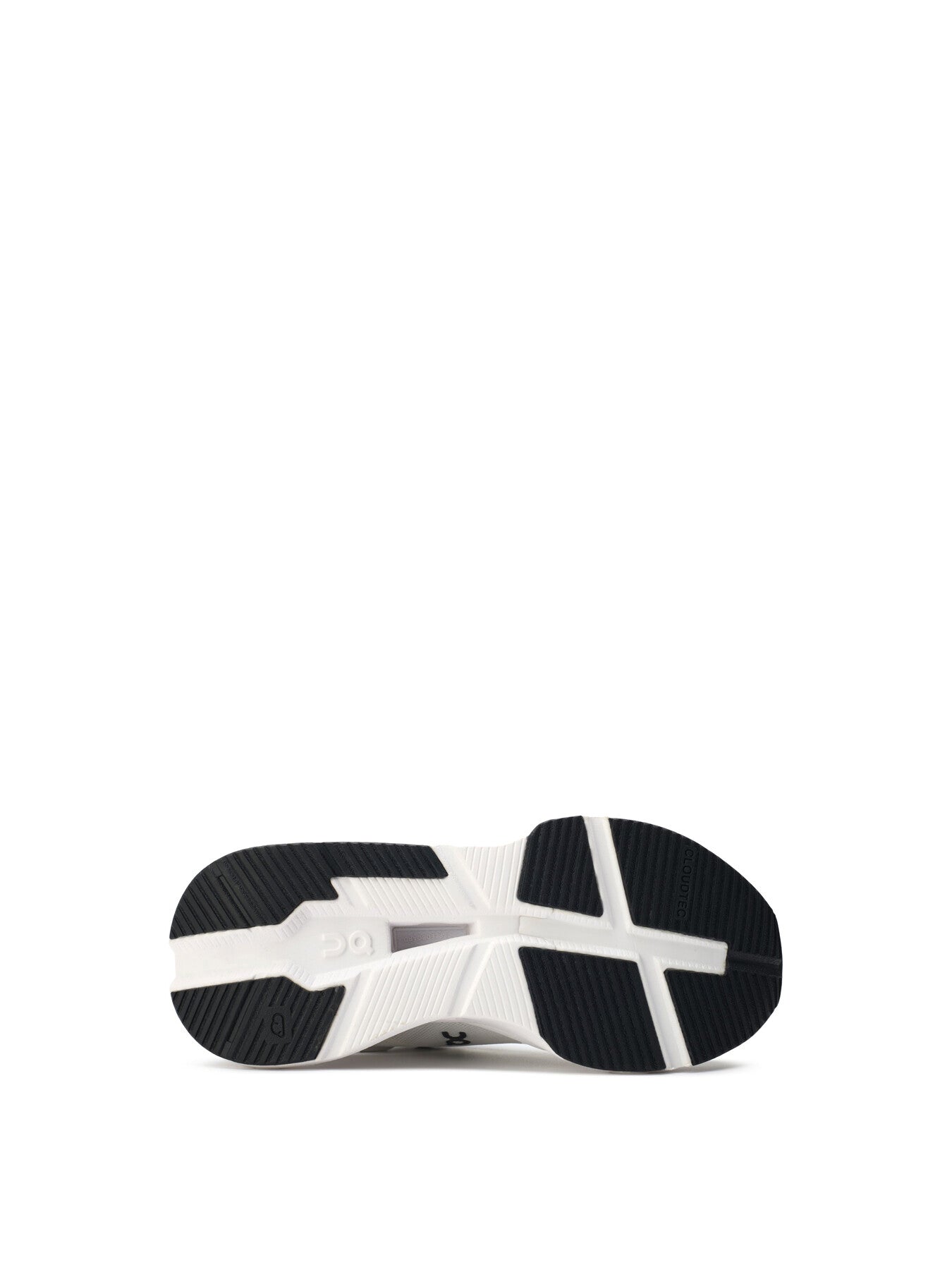 ON Cloudnova X Trainers