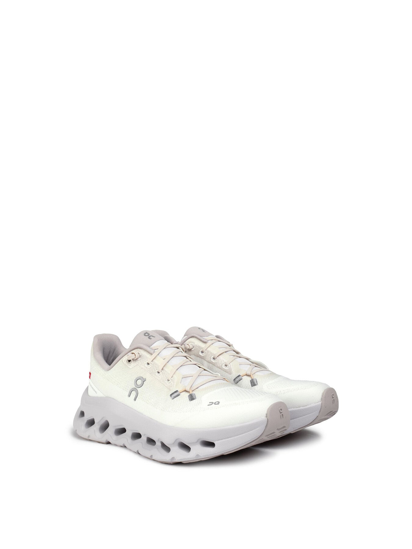 ON Cloudtilt Trainers