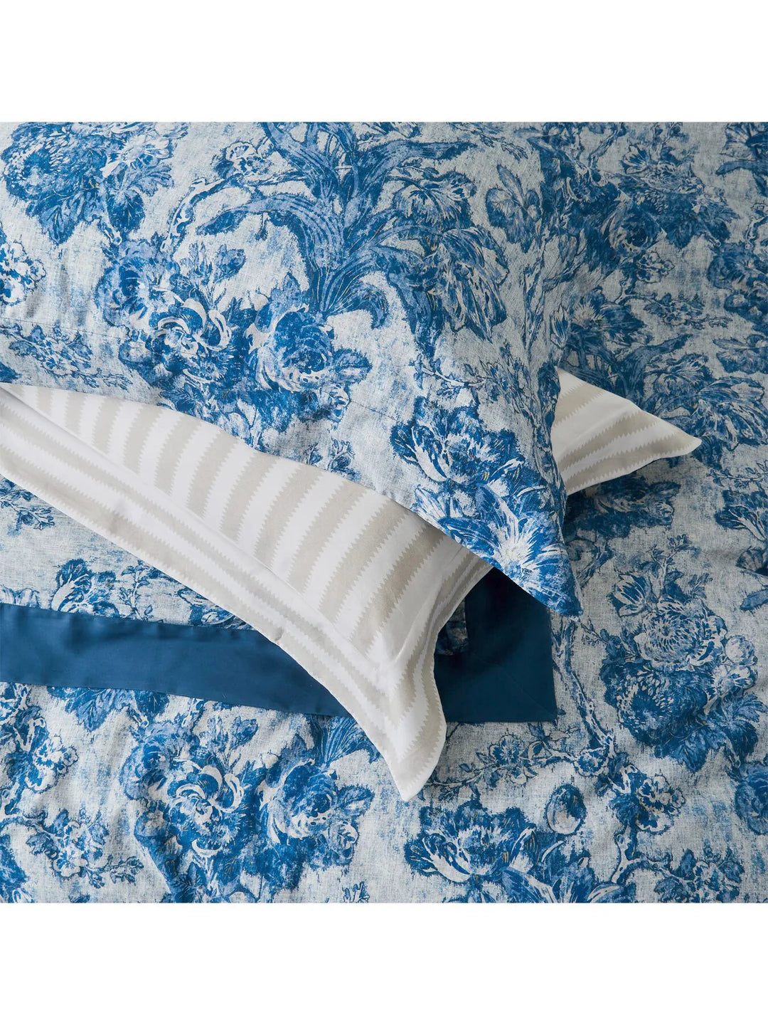 Fringed Tulip Collection with Matching Pillowcase