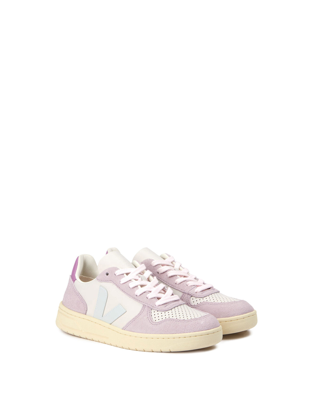 VEJA V-10 Trainers