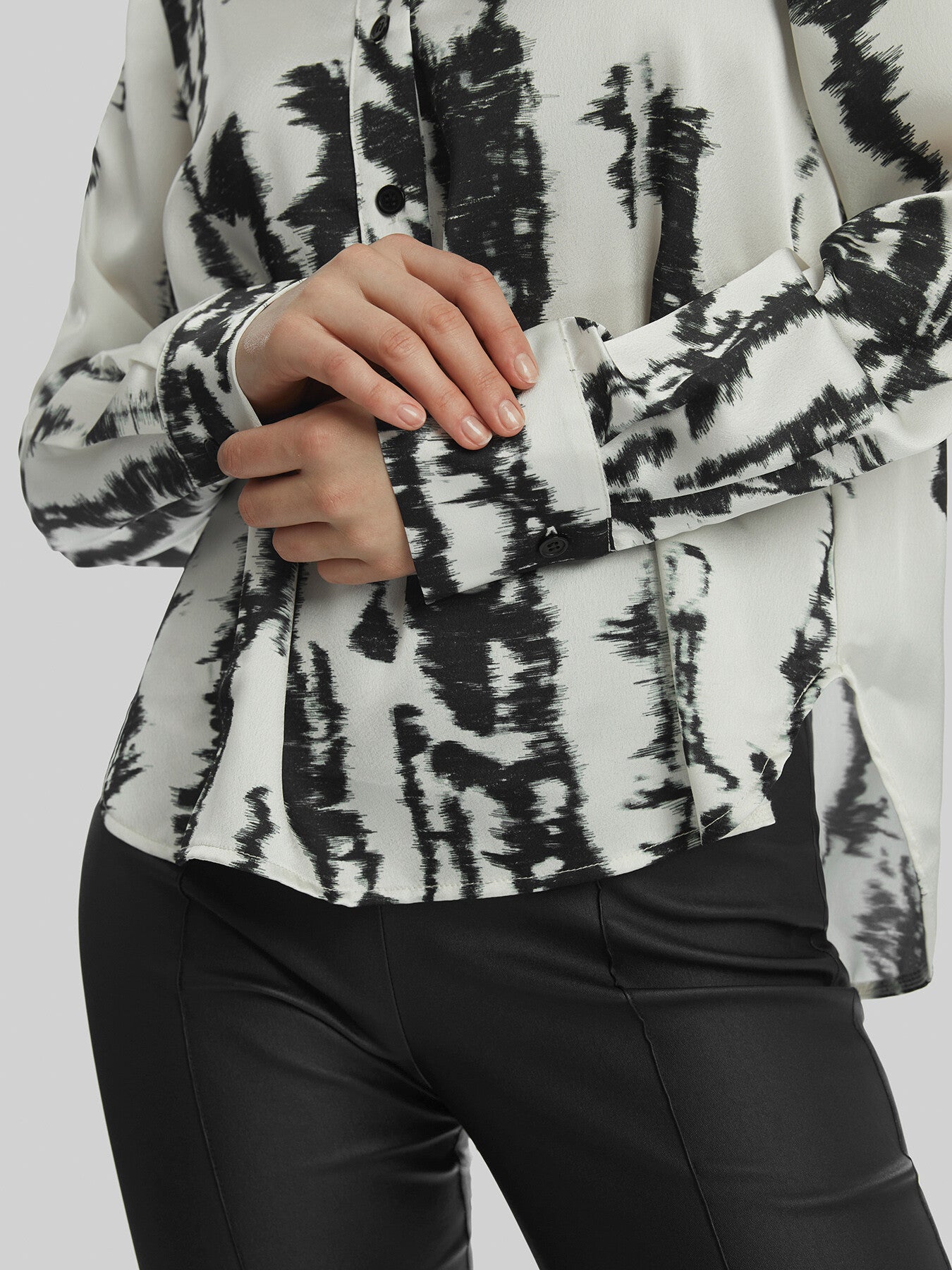 Tie Dye Satin Mandarin Collar Tunic
