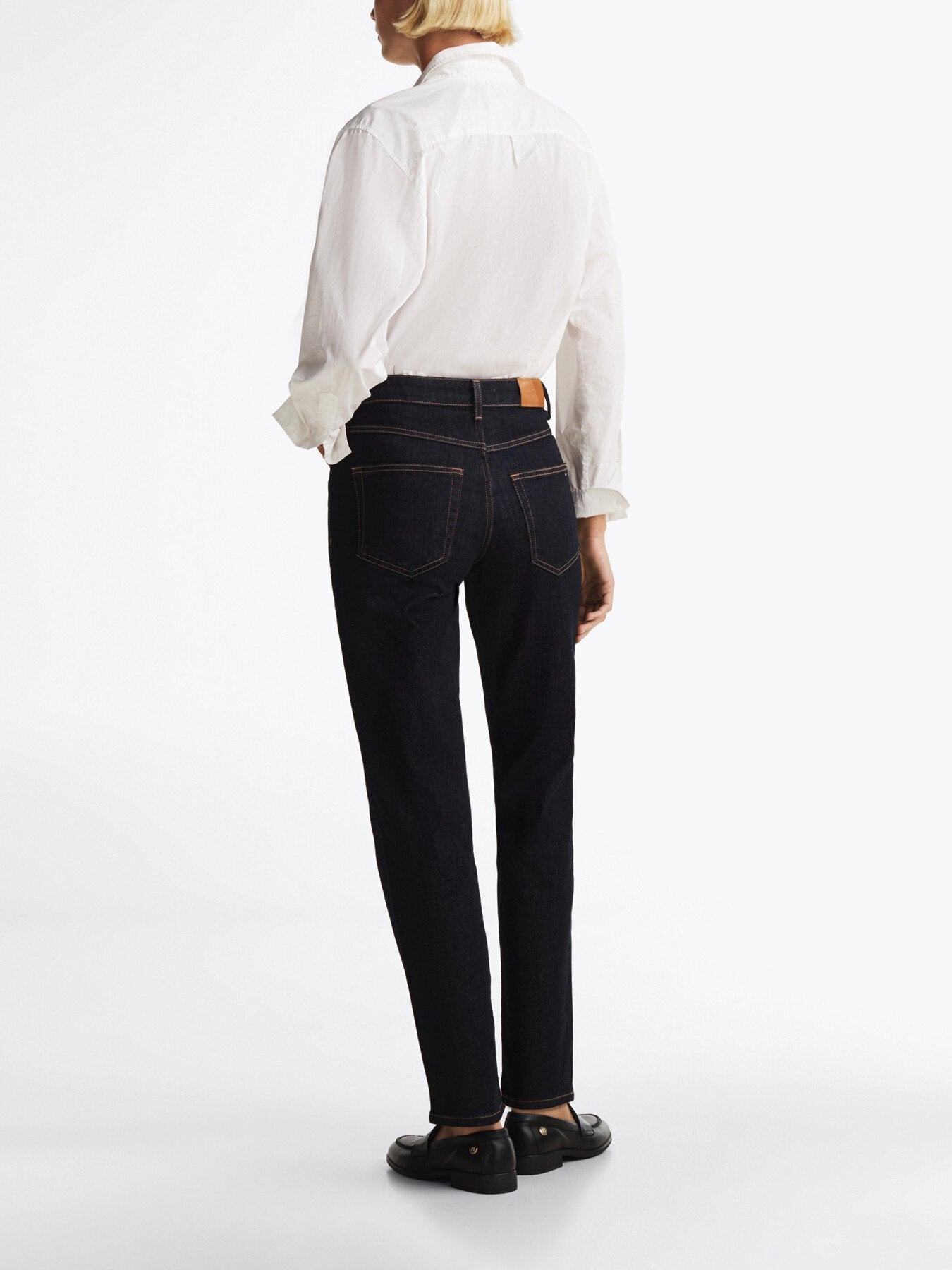 Mid Rise Classic Straight Jeans