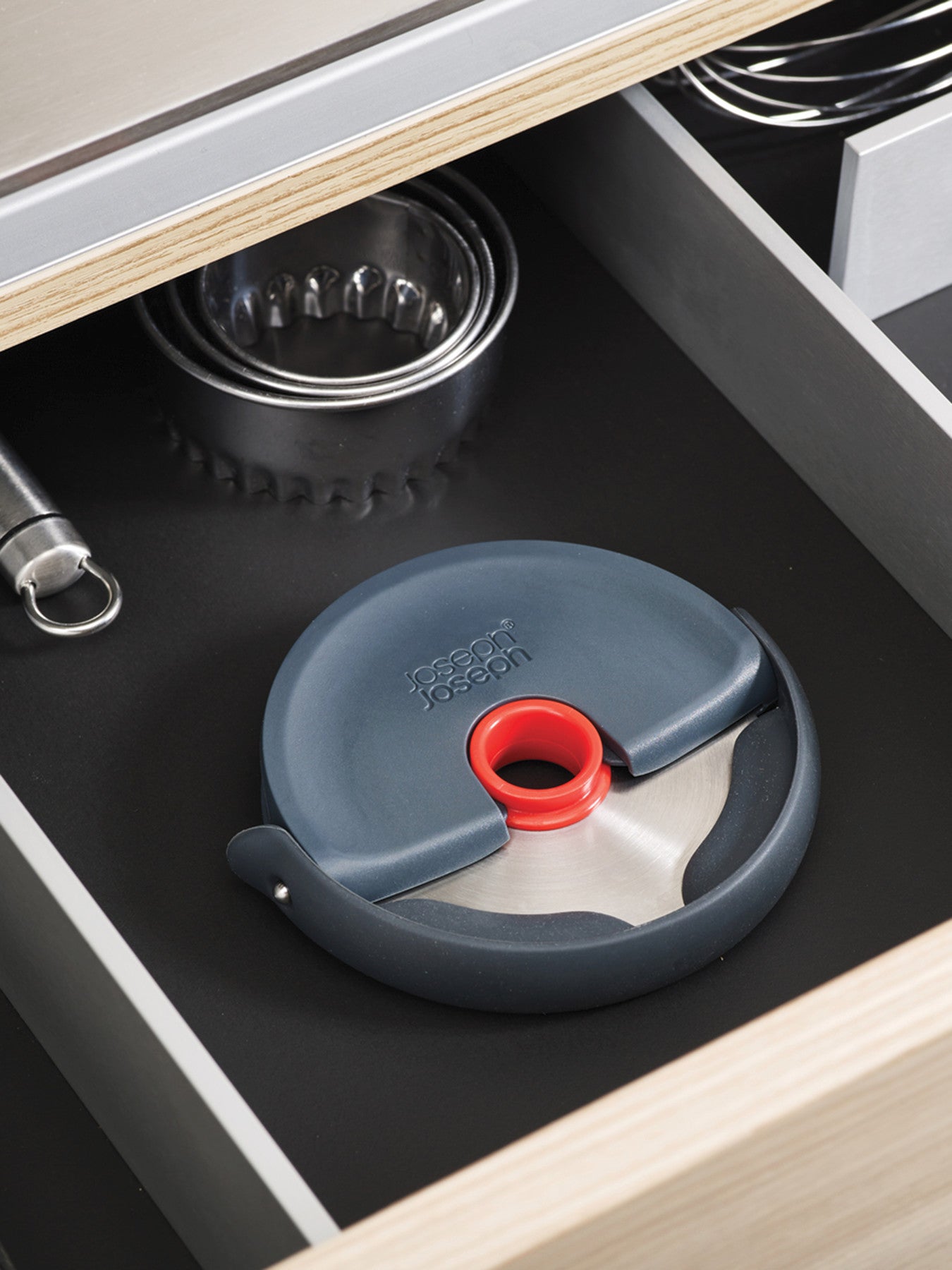 Disc Easy Clean Pizza Wheel