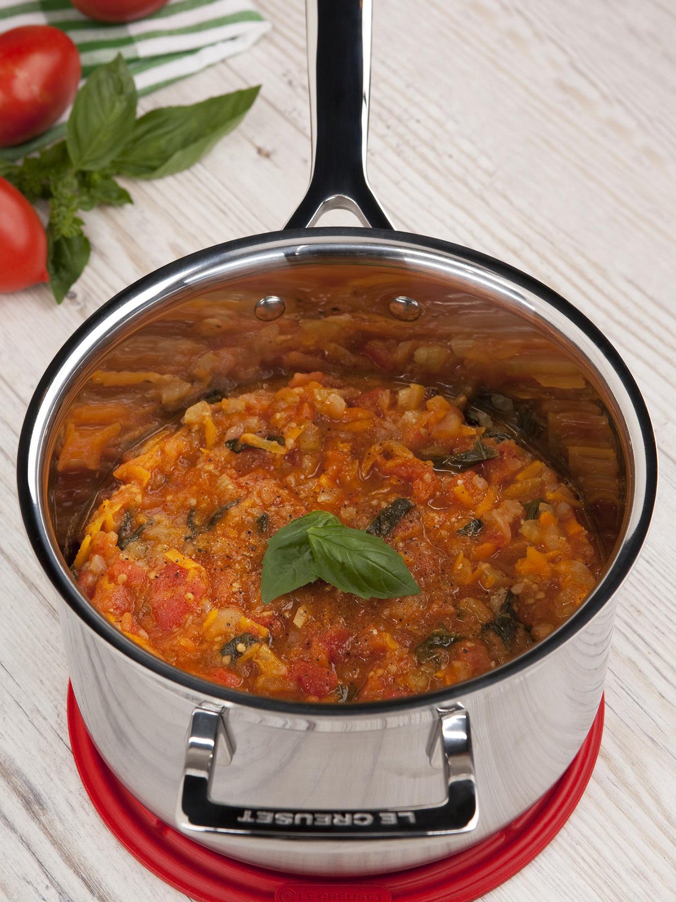 3-Ply Stainless Steel Saucepan with Lid Helper Handle 18cm