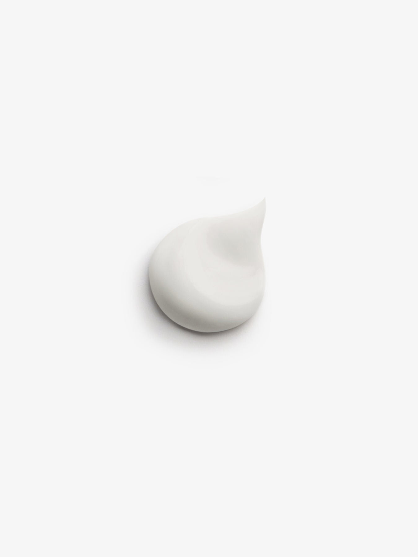 Mattifying Moisturising Skin Care With Tropical Resins