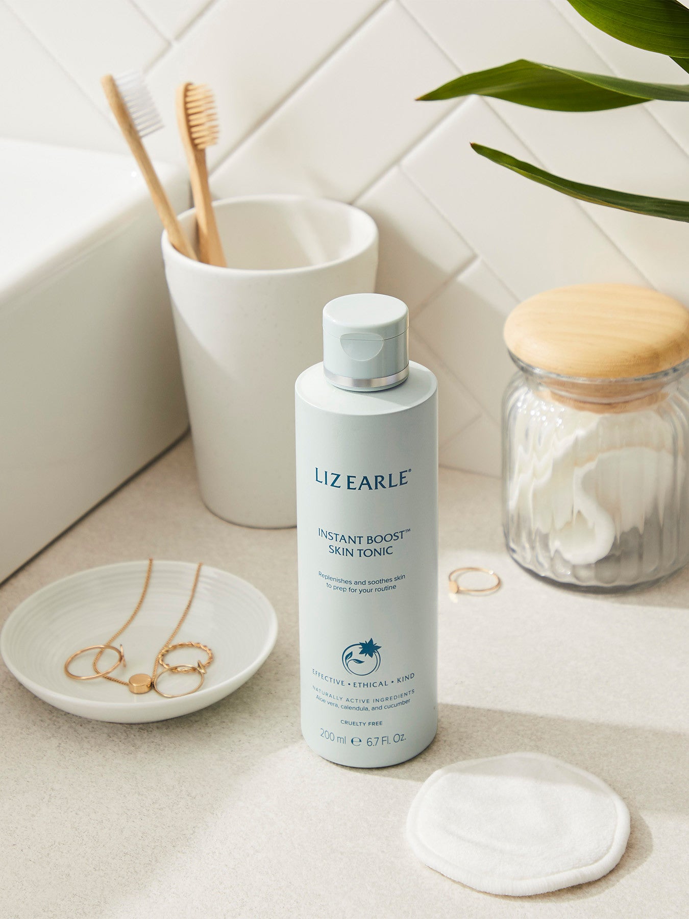 Instant Boost Skin Tonic 200ml