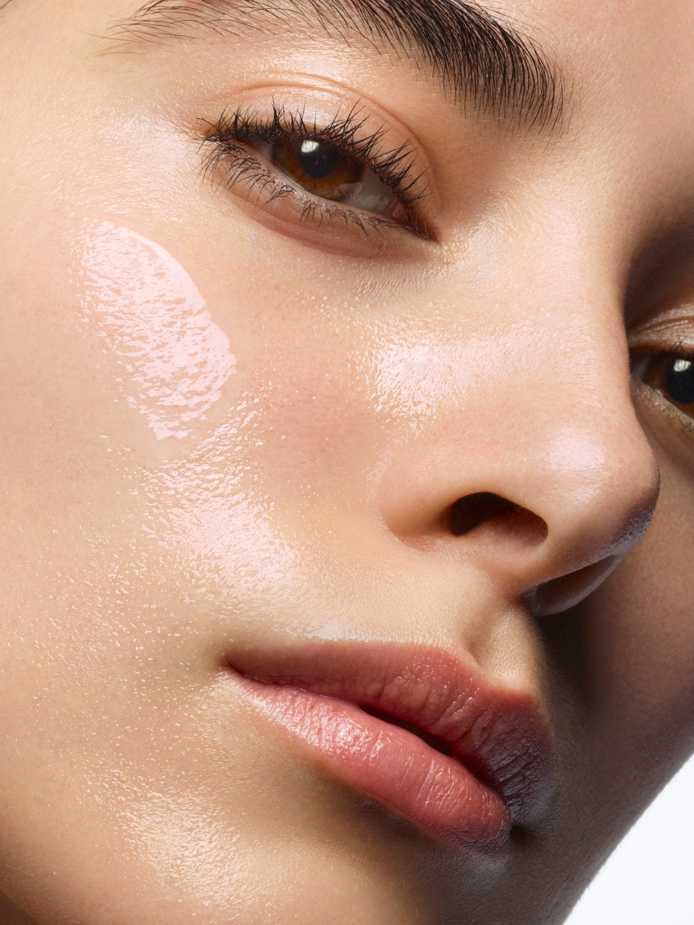 Pure Shots Hydra Bounce Essence-In-Lotion