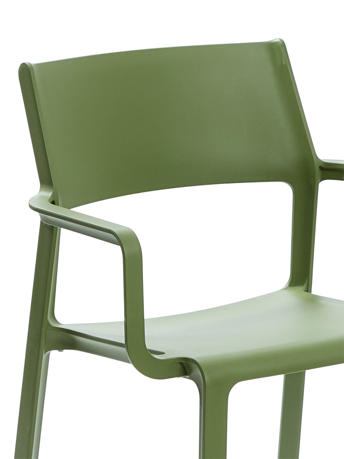 Rio Extendable Table with 6 Trill Armchairs