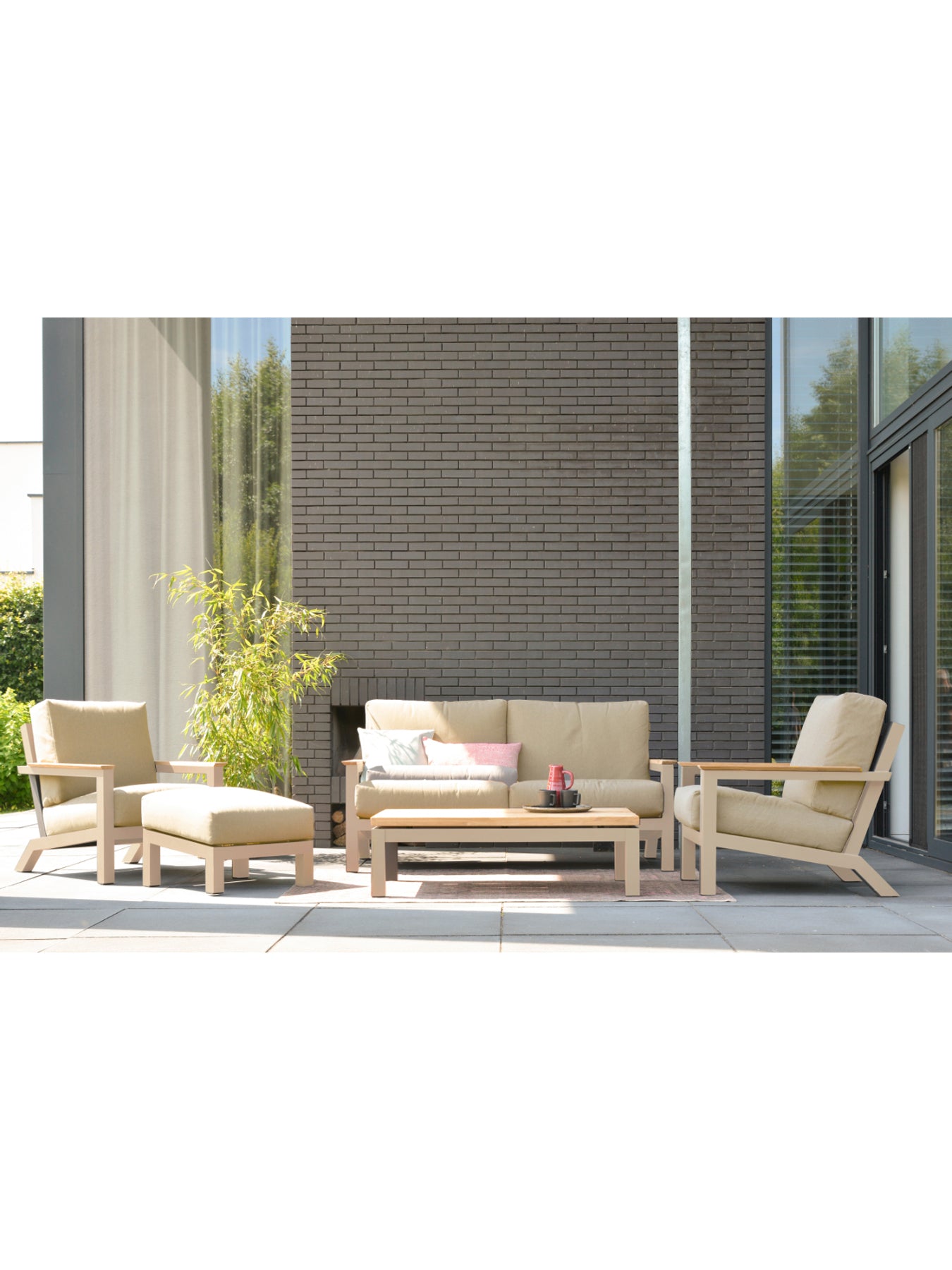 Capitol Luxury Lounge Set