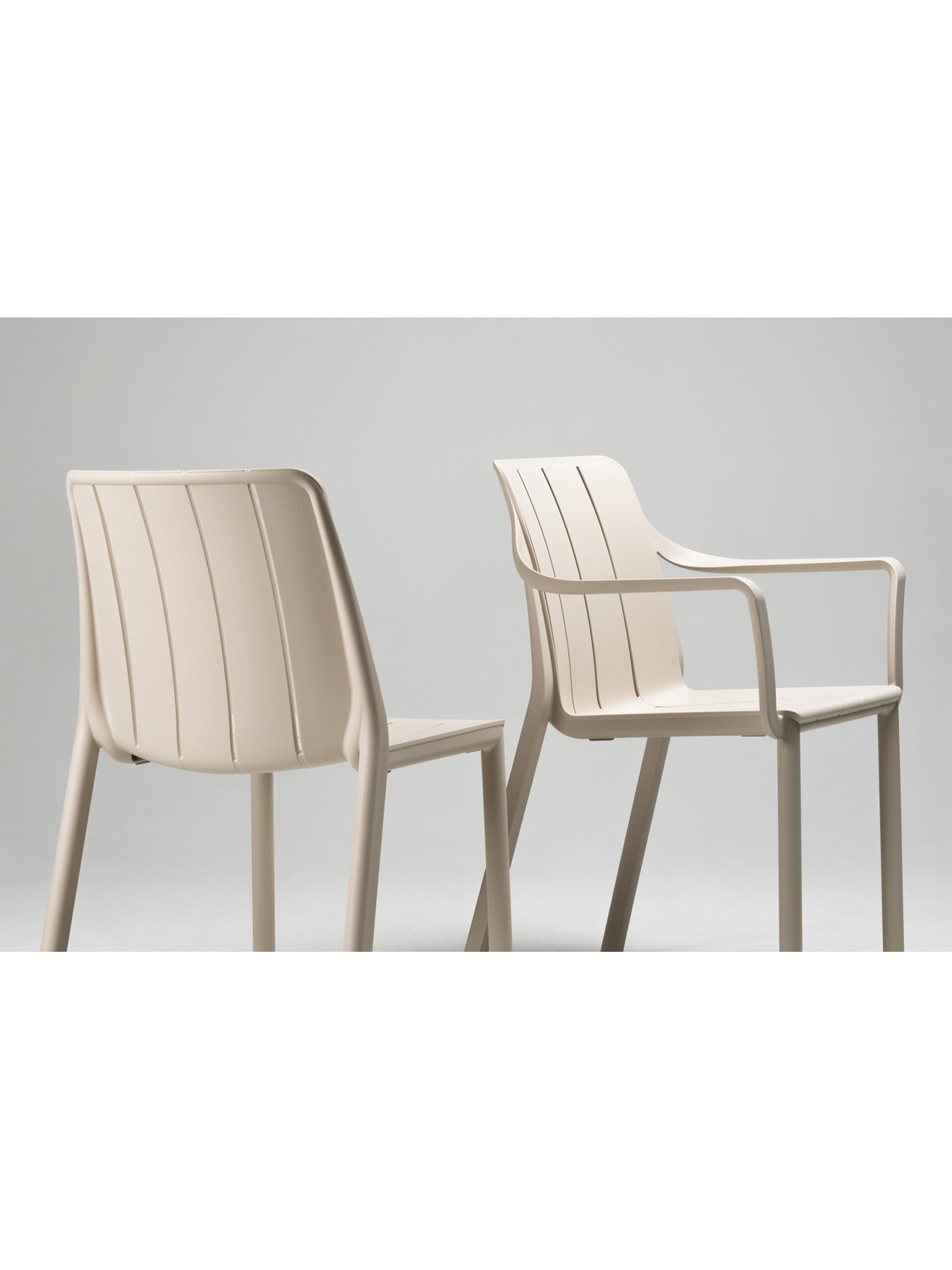 Tevere Extendable Table with 6 Tiberina Bistro Chairs