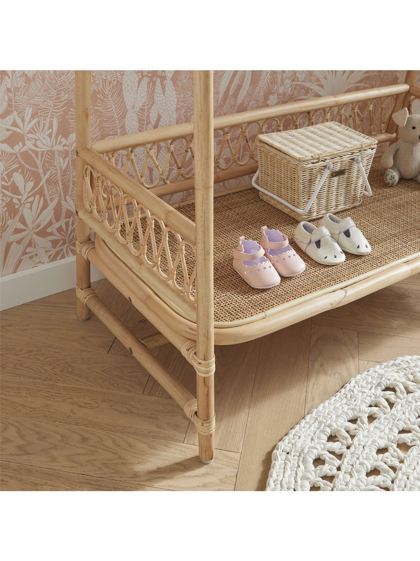 Aria Changing Table Natural