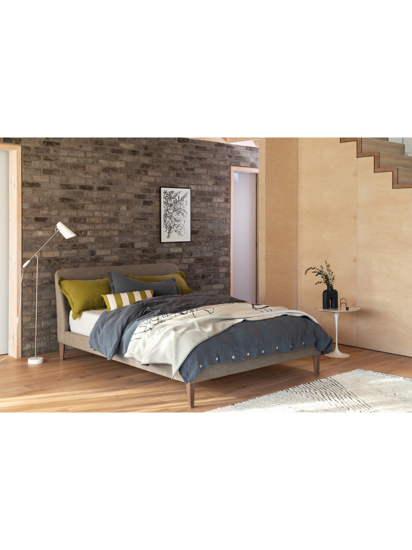 Heal’s Wallis Bed King Broadweave Pebble