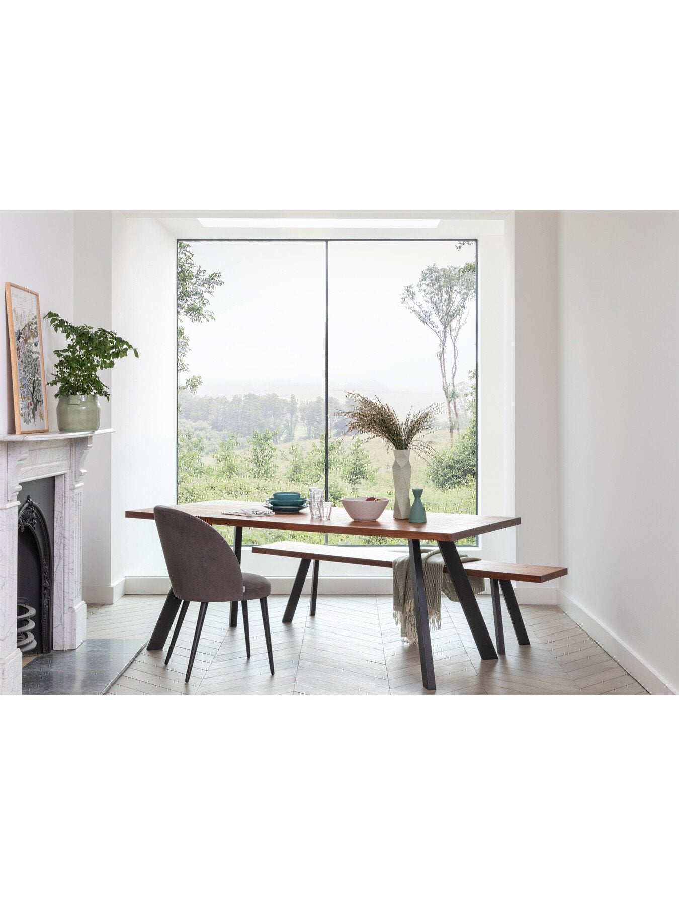 Madrid Bench Walnut Straight Edge