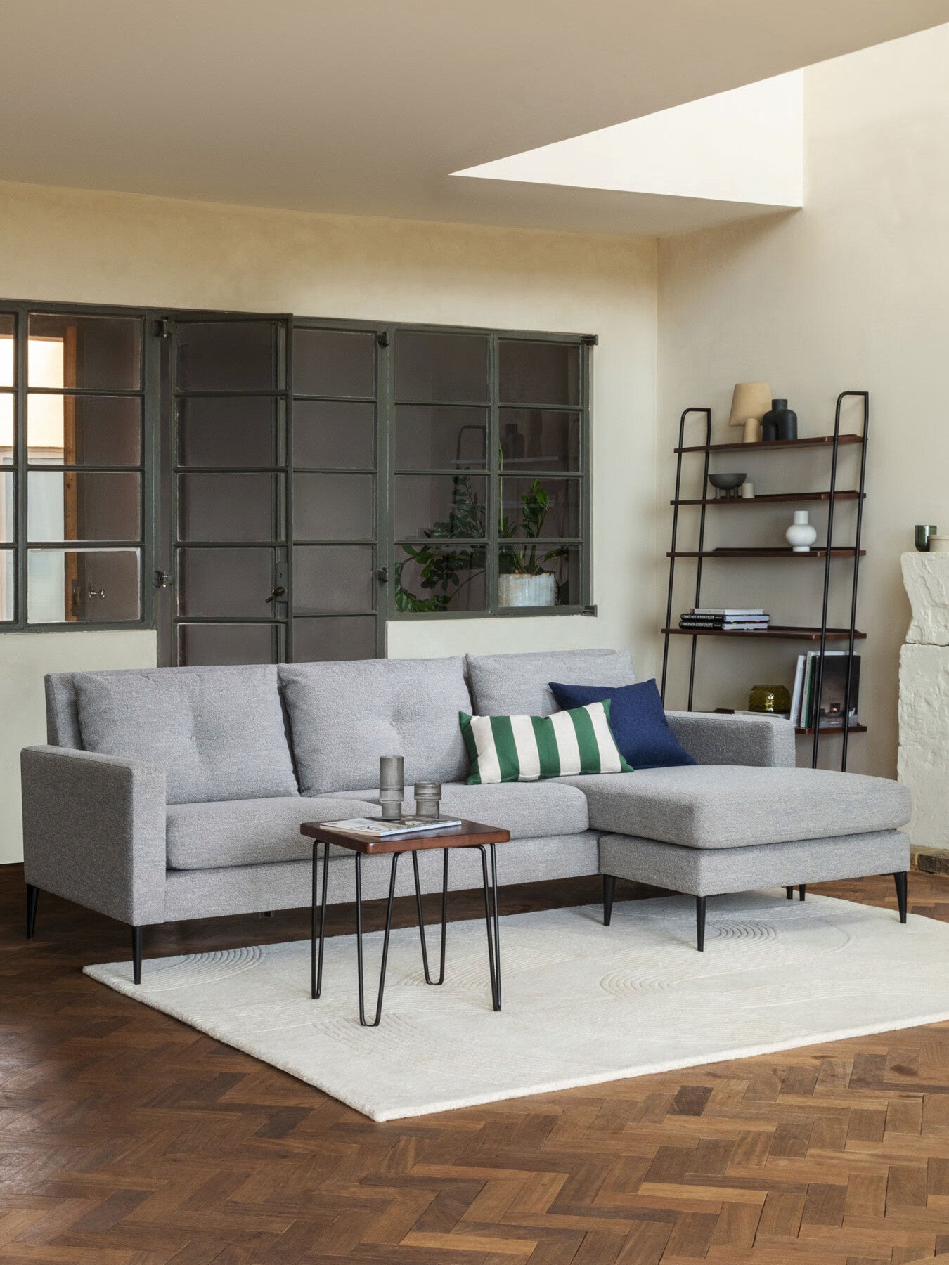 Brunel Lean To Wide Shelves Dark Wood