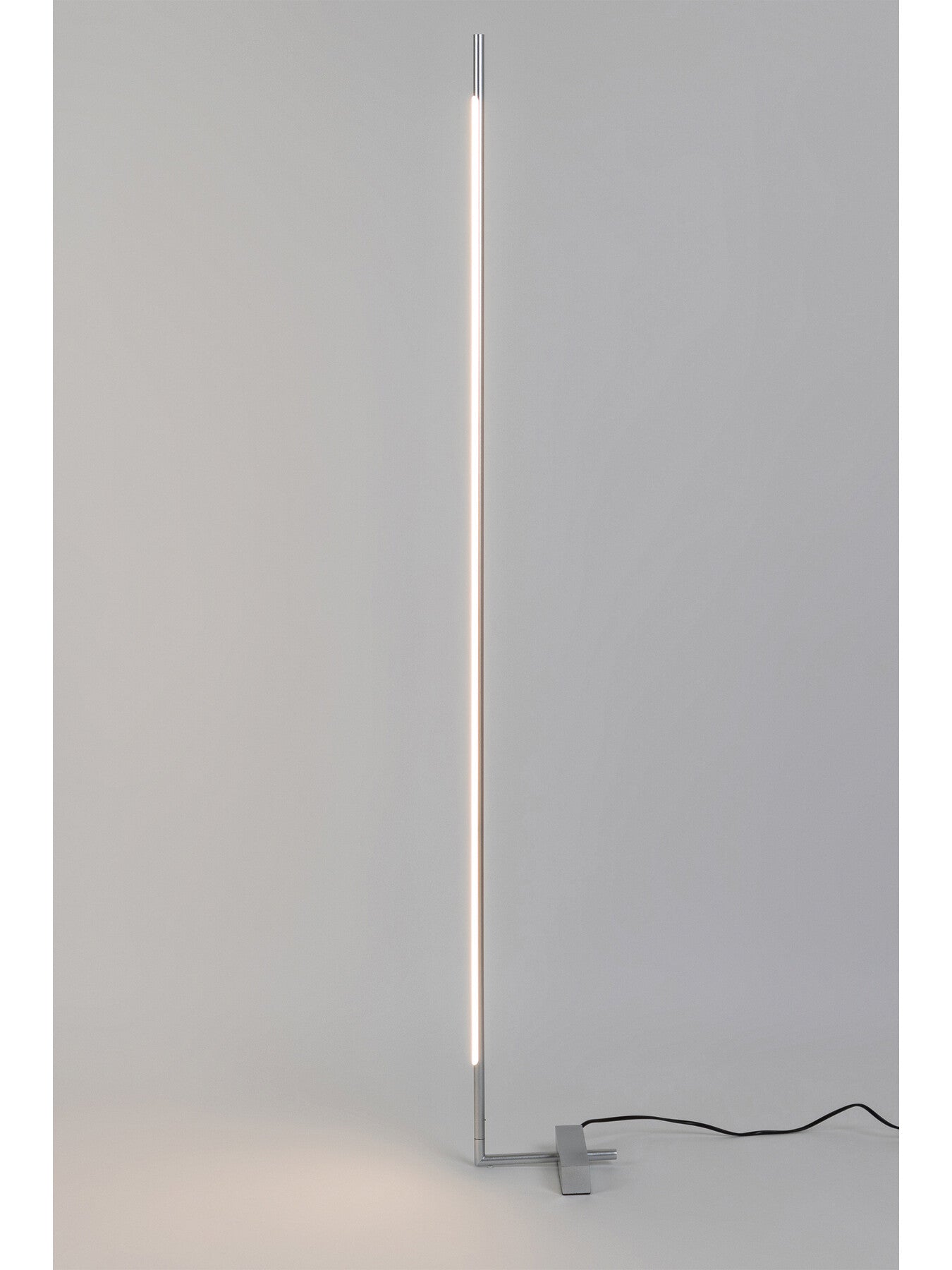 Saber LED Floor Light