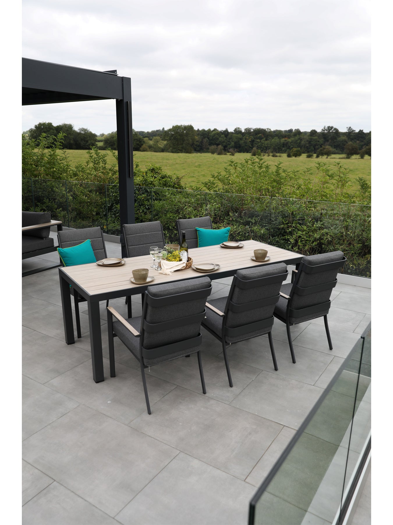 Mannington 6 Seat Dining Set