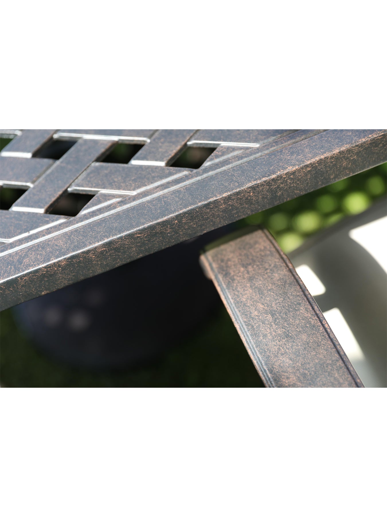 Pescara 6 Seat Oval Table Dining Set with Parasol